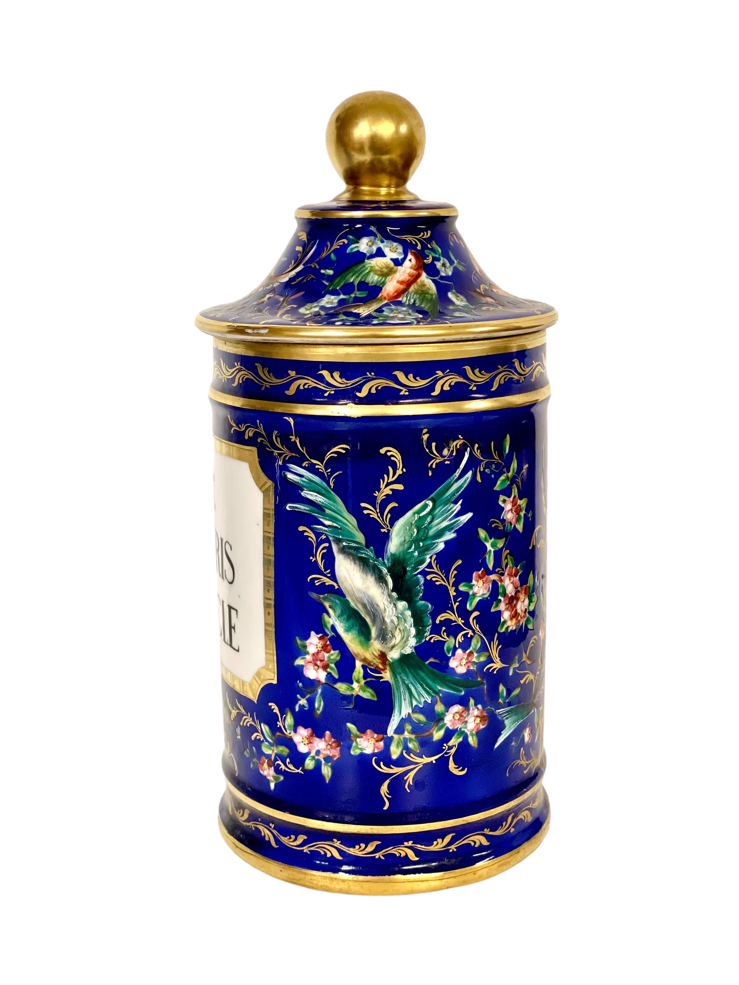 Grand pot d'apothicaire à couvercle en porcelaine des années 1810, période du 1er Empire en vente 2