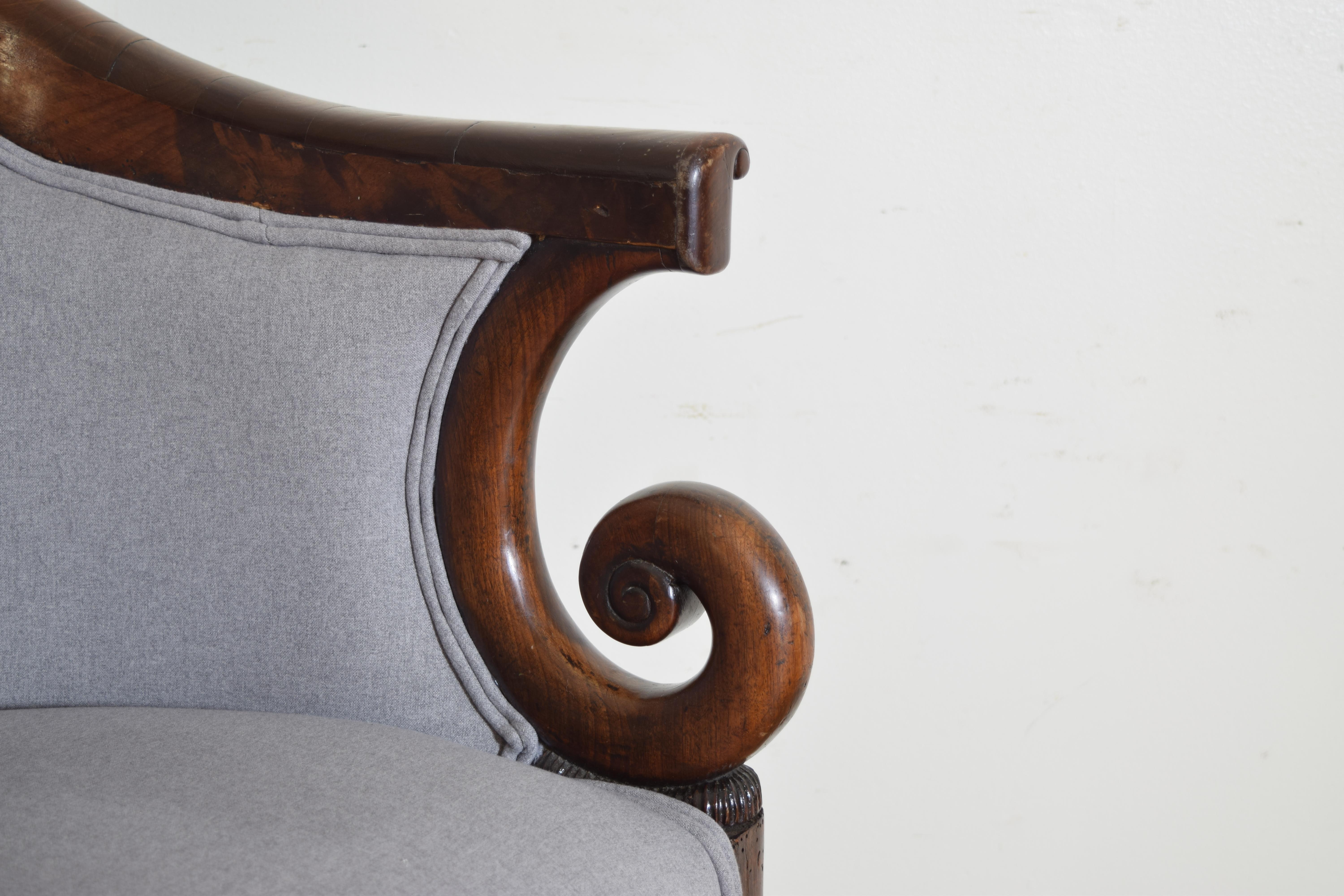 French Empire Period Walnut & Upholstered Officer’s Bergere, early 19th century For Sale 4