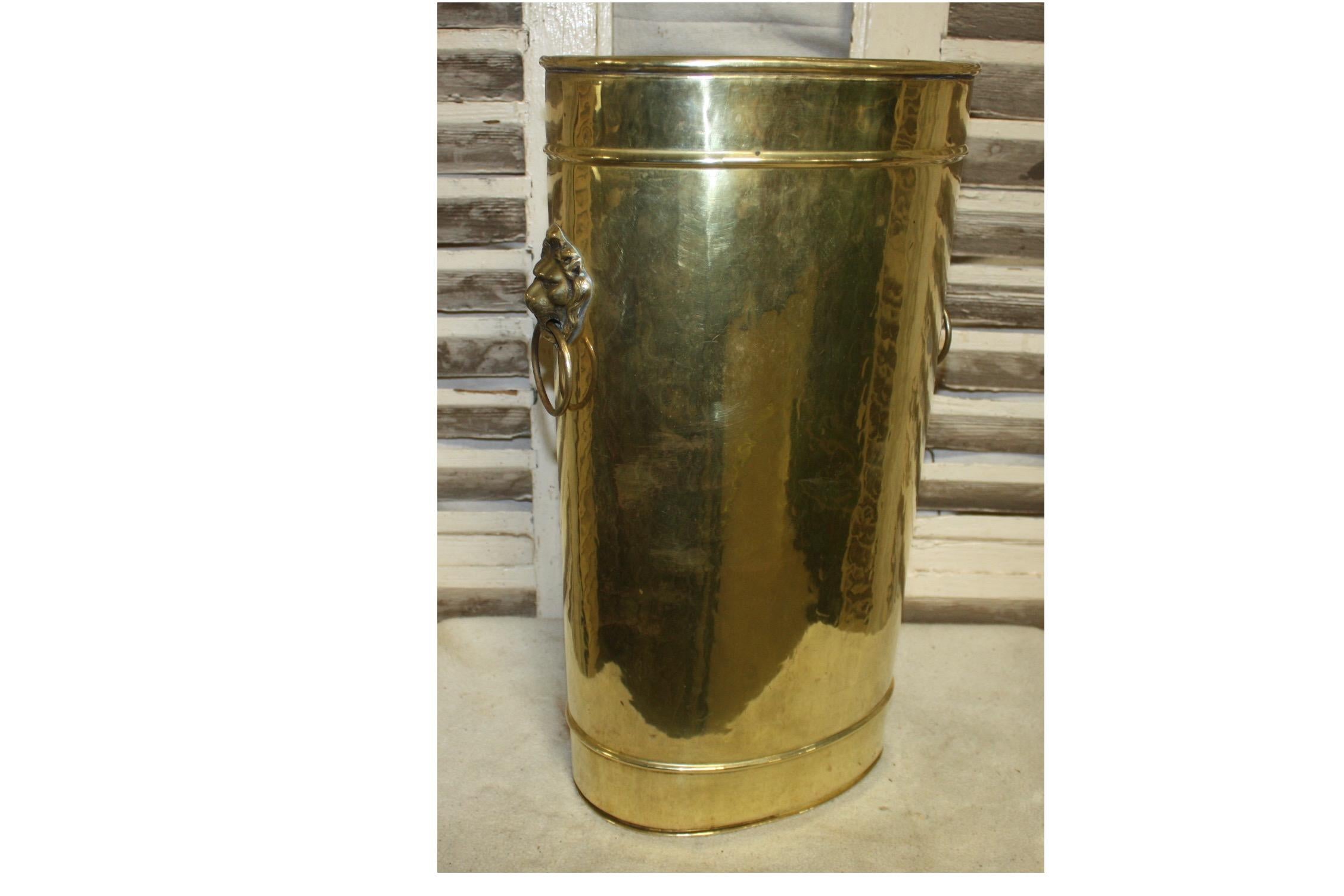 French Empire Period Wastepaper Basket In Good Condition For Sale In Stockbridge, GA