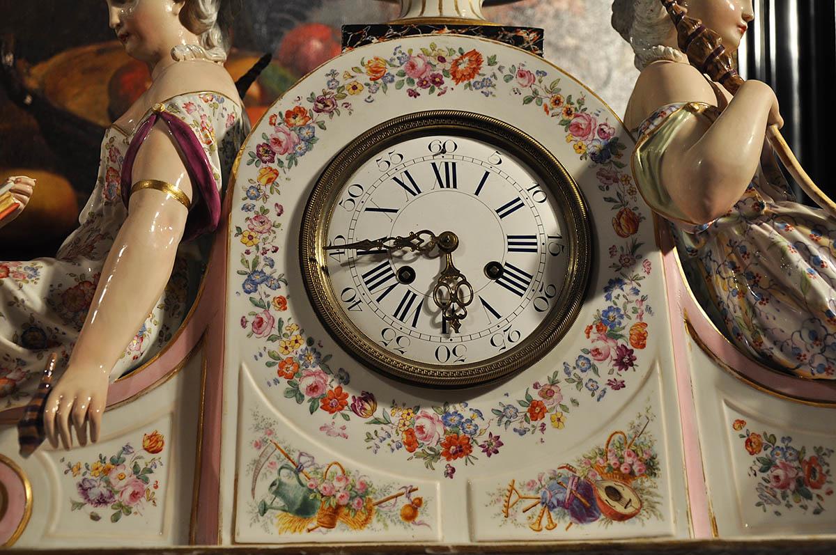 French Empire Porcelain Mantle Clock, 19th Century For Sale 12