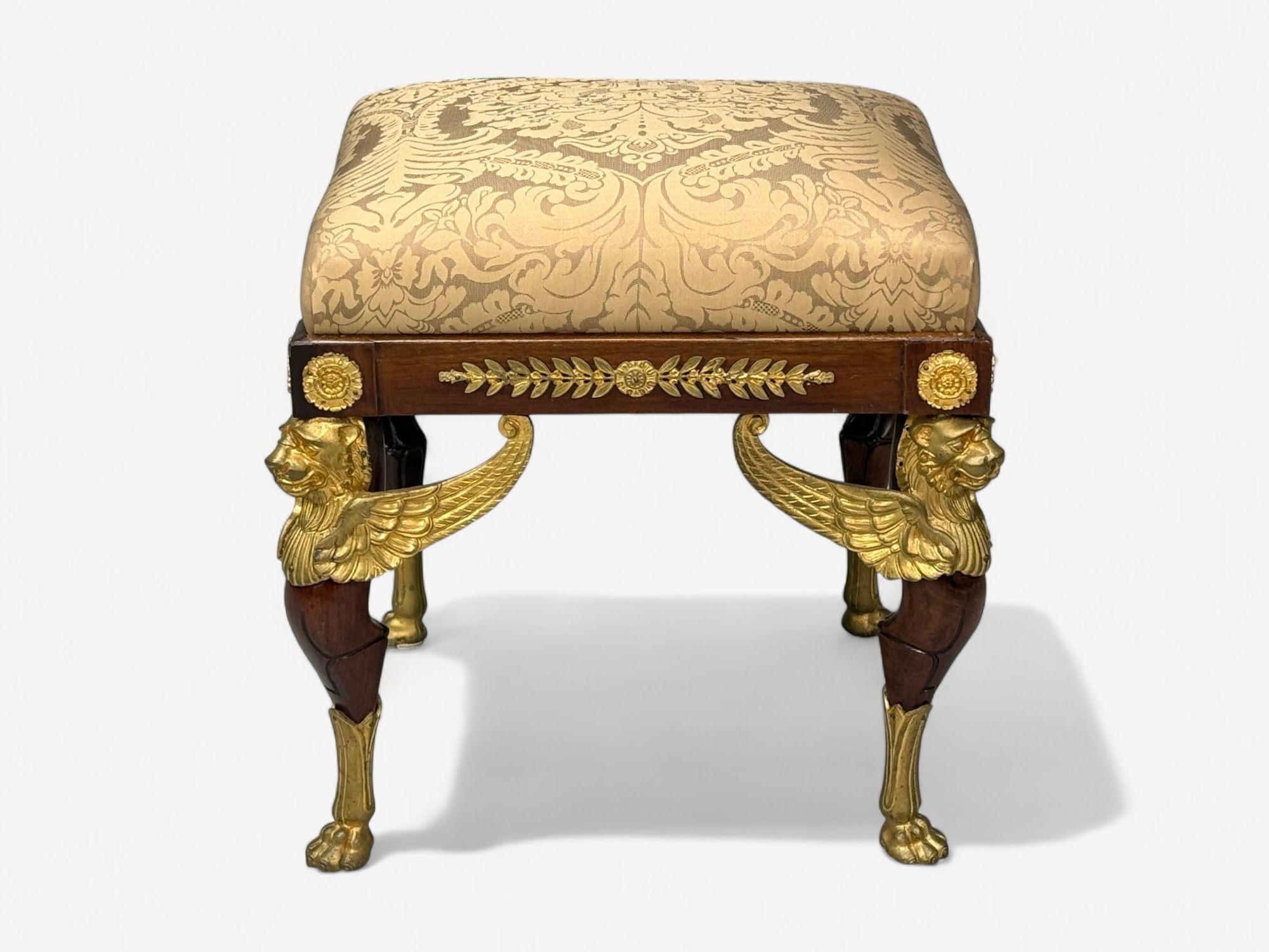 Français Renouveau Empire français, Bronze, Acajou, Tissu, Tabouret, France, C.I.C. en vente