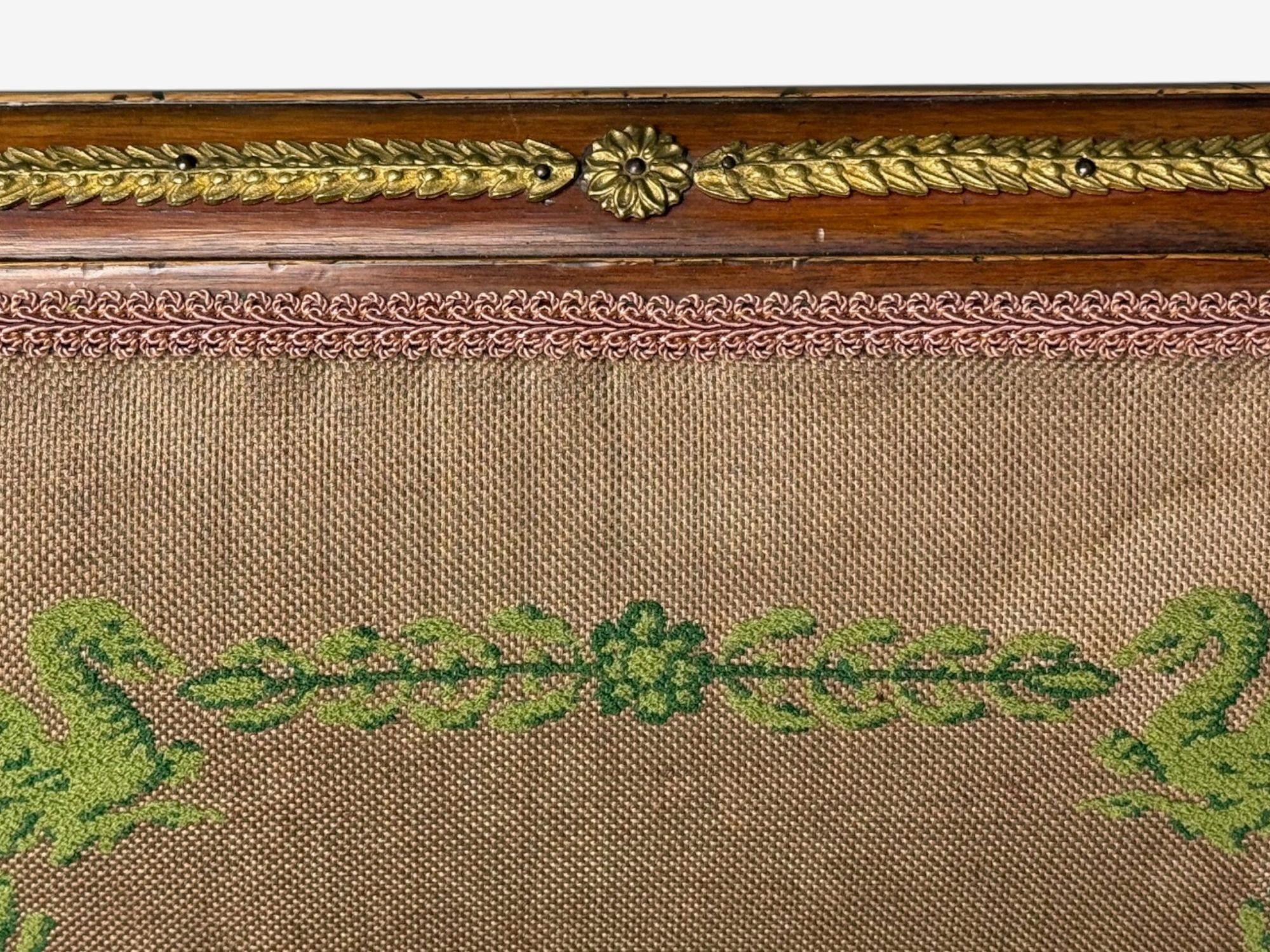 Renacimiento Imperio Francés, Bronce, Caoba, Tapicería, Sillones, Francia, s. XIX en venta 10