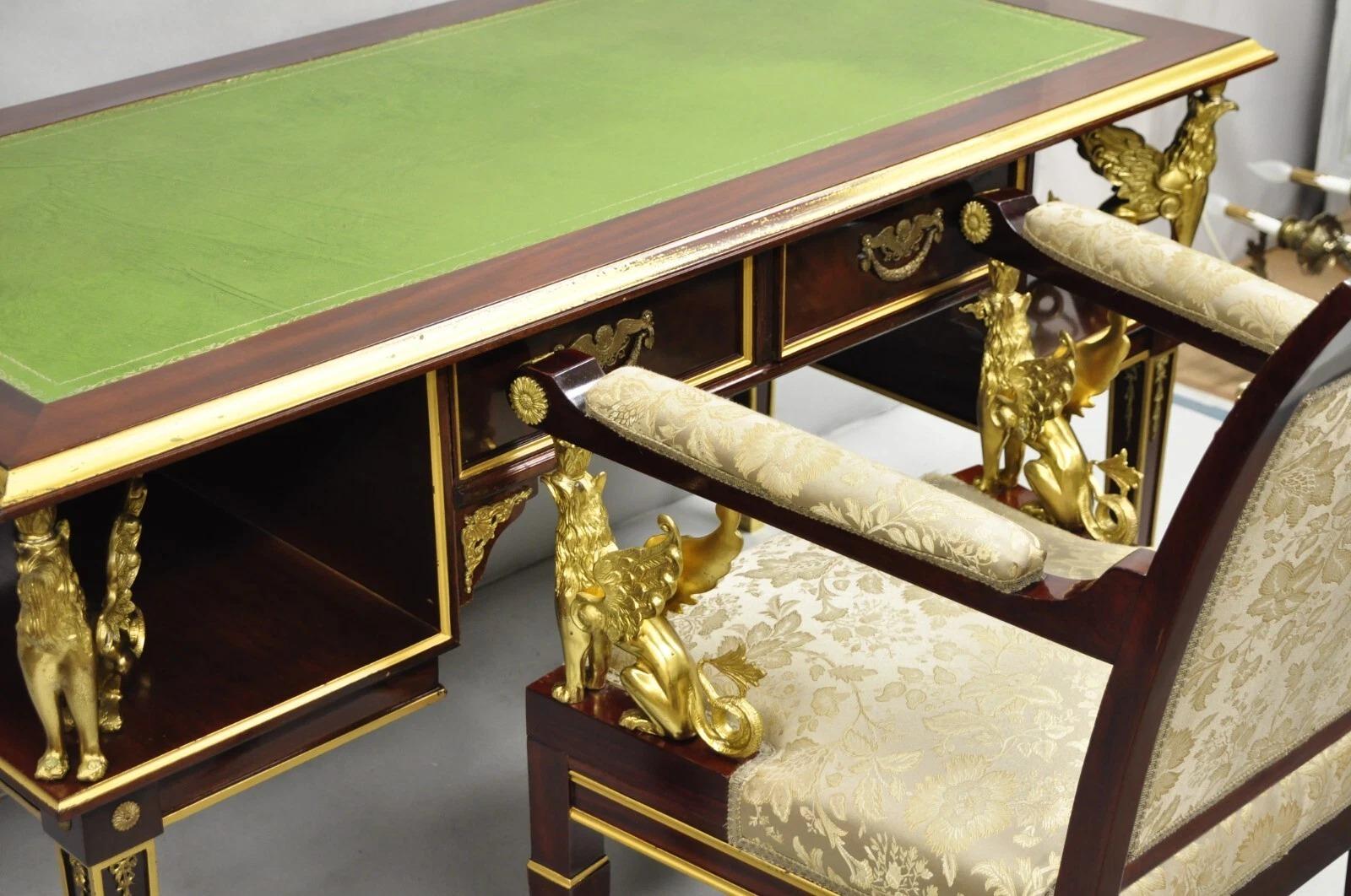 French Empire Revival Grünes Leder Top Bronze Griffin Mahagoni Schreibtisch & Stuhl im Angebot 6