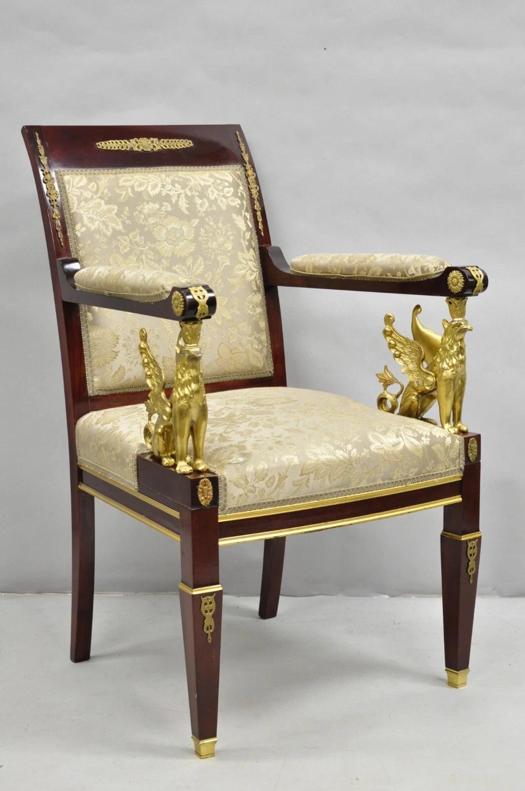 French Empire Revival Grünes Leder Top Bronze Griffin Mahagoni Schreibtisch & Stuhl (Unbekannt) im Angebot