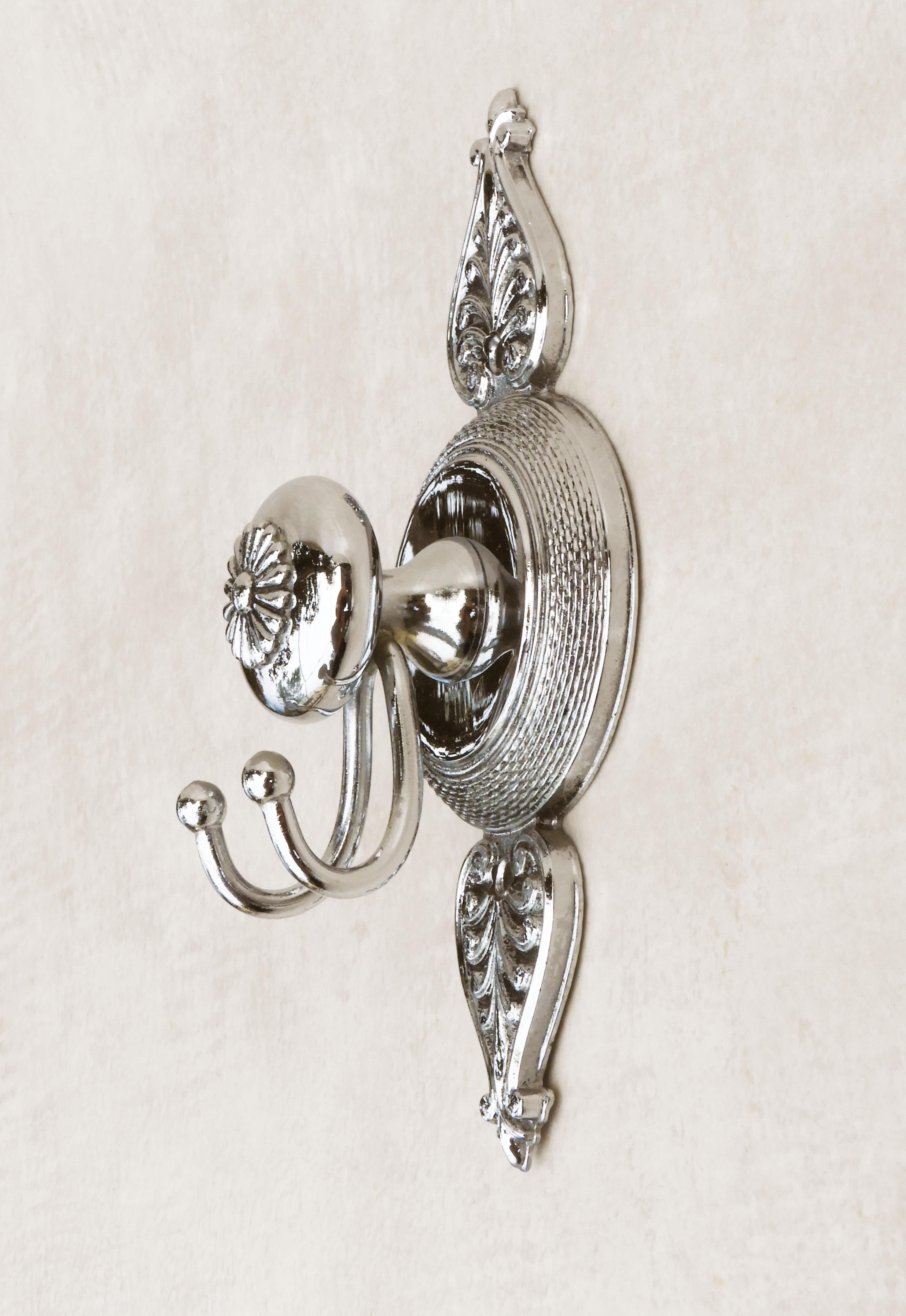 French Empire Revival Style Chrome Vanity Hook, C1970s. Stylish French double hook in chrome,  a sophisticated modern take on a timeless classic design. Well-made, good-quality piece, in great vintage condition with only light wear commensurate with