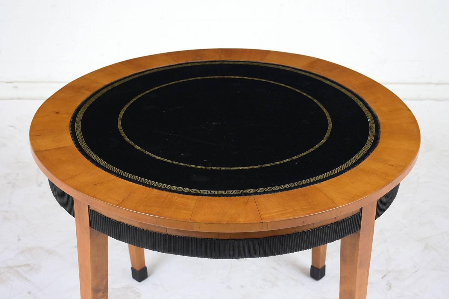 French Empire Round Center Table With Embossed Lather top Insert  In Good Condition In Los Angeles, CA