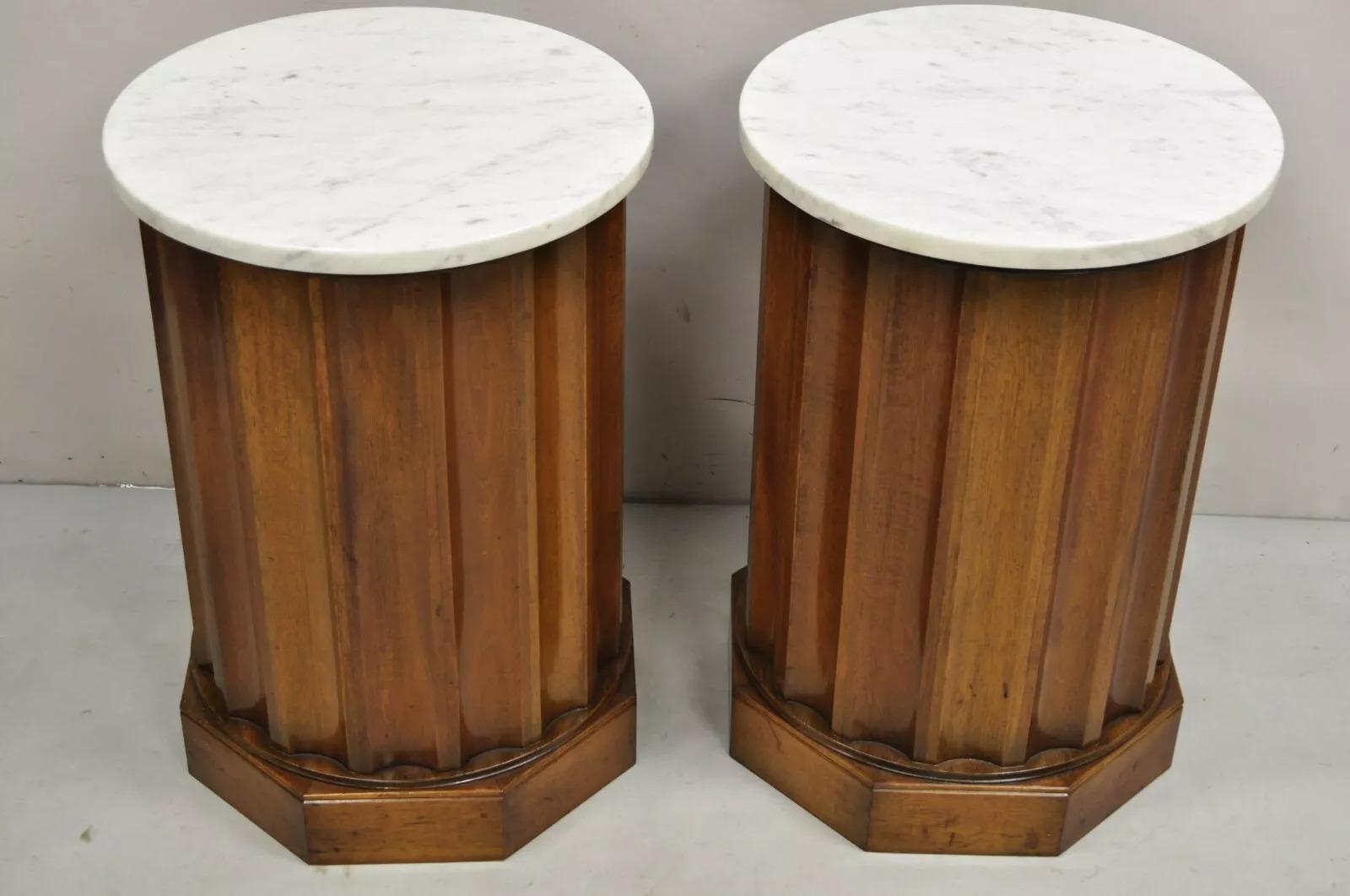 French Empire Round Marble Top Mahogany Column Pedestal Cabinet End Table Pair For Sale 7