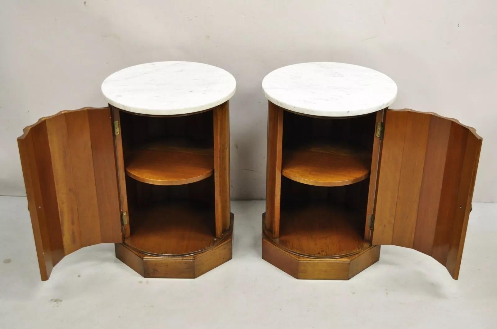 Unknown French Empire Round Marble Top Mahogany Column Pedestal Cabinet End Table Pair For Sale