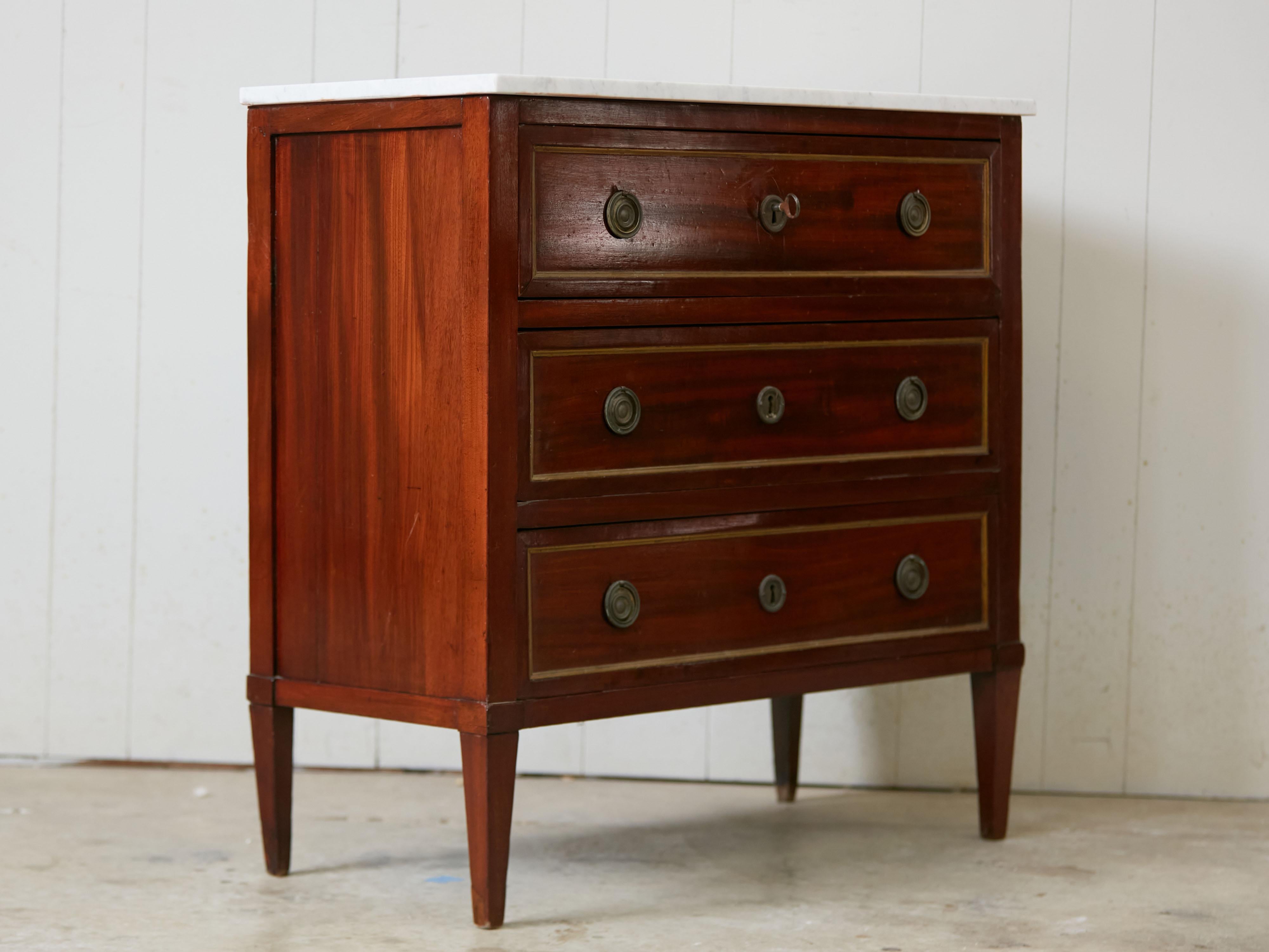 French Empire Style 1870s Mahogany Three-Drawer Commode with White Marble Top  For Sale 6