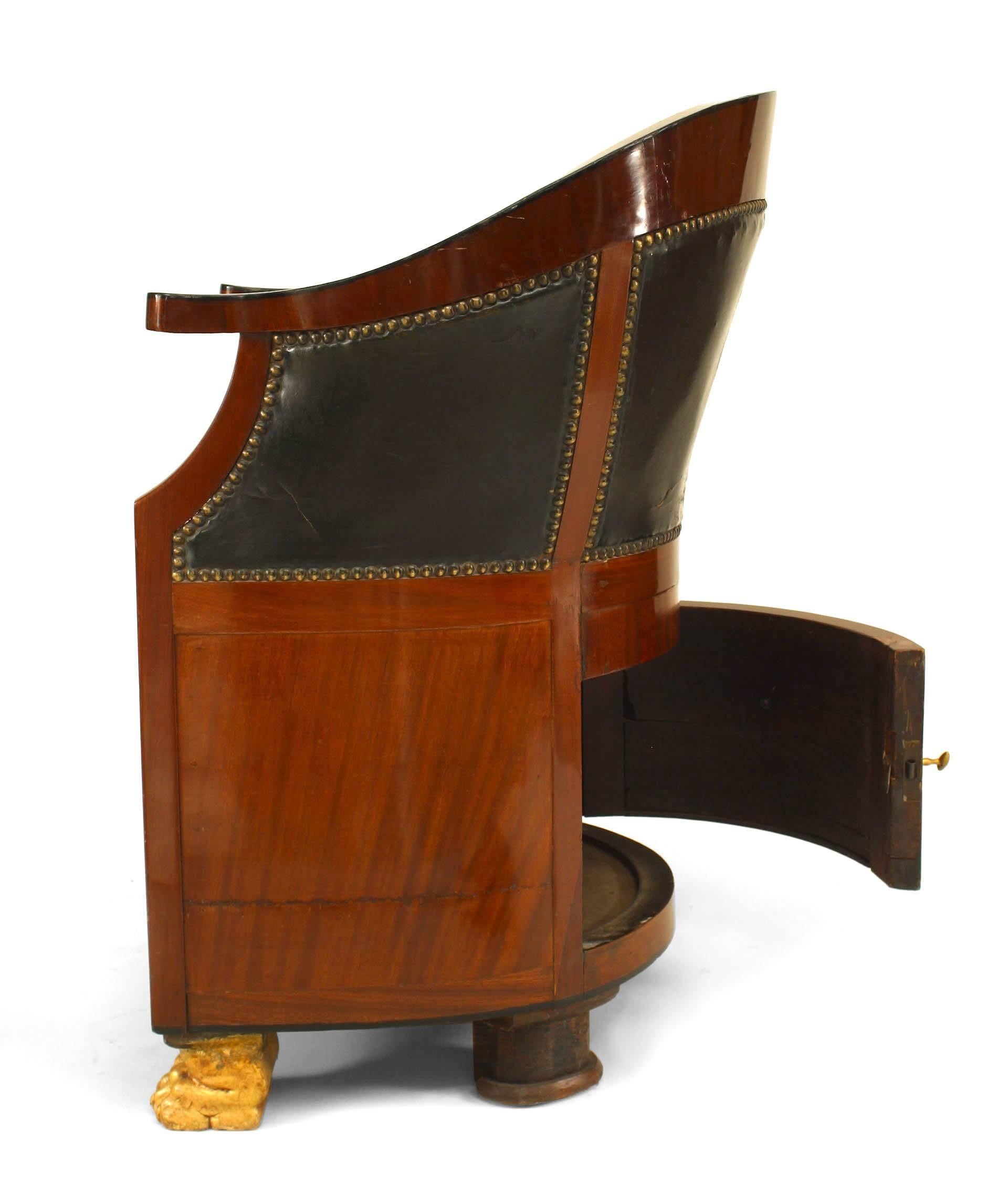 French Empire Leather Bergere Tub Arm Chair In Good Condition For Sale In New York, NY