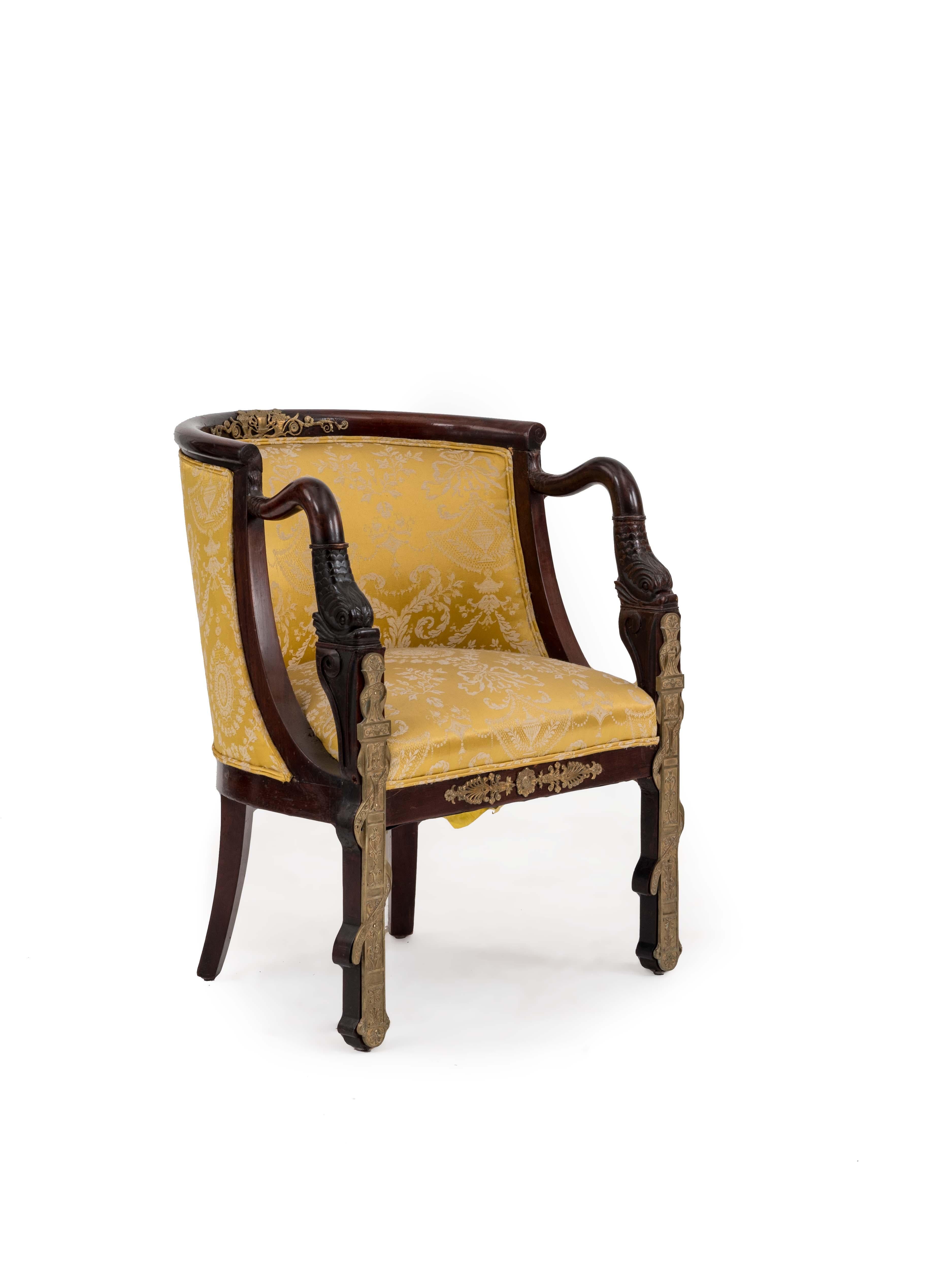 Mahagoni-Sessel im französischen Empire-Stil (Französisch) im Angebot