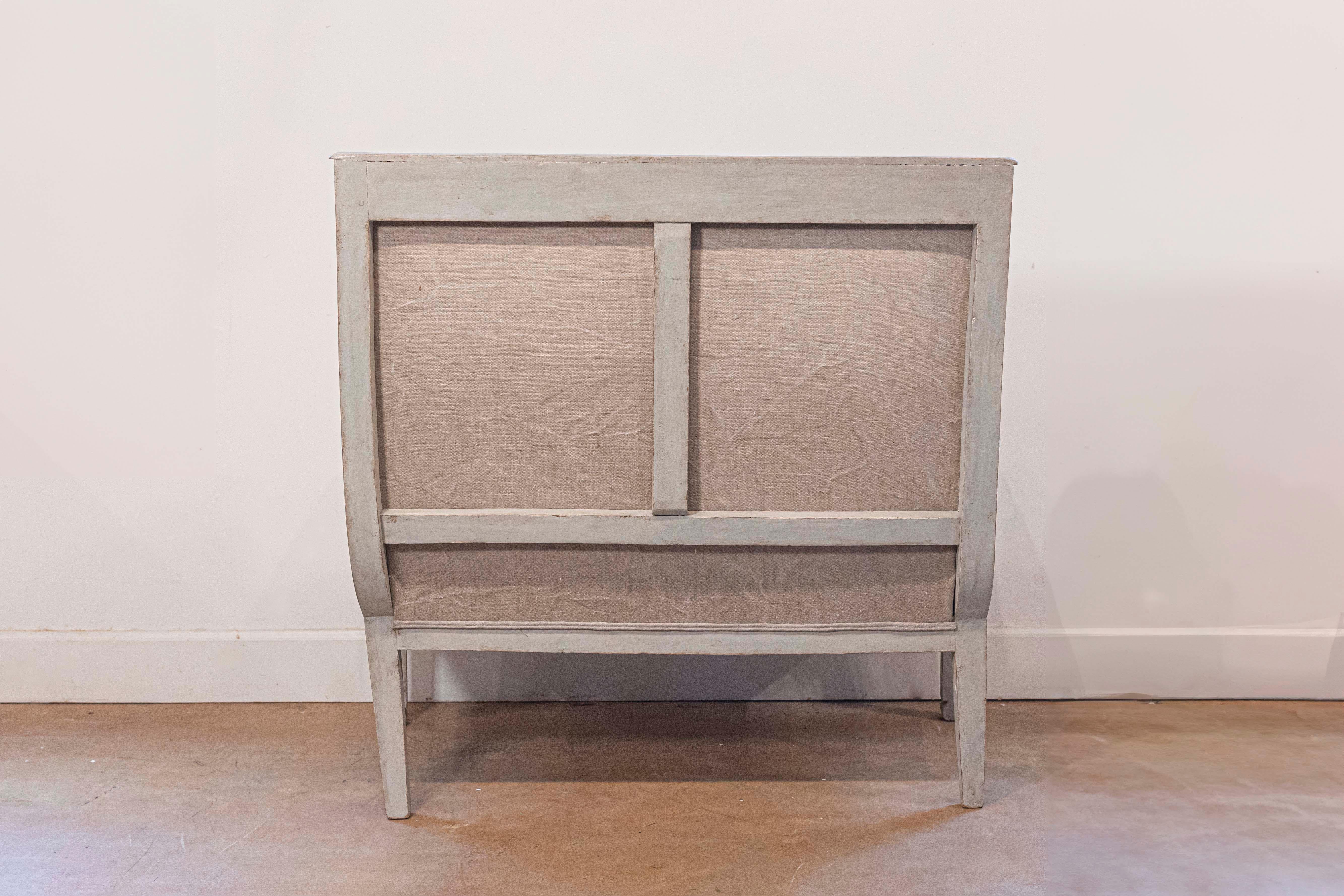 French Empire Style 19th Century Painted Wood Marquise with Carved Palmettes For Sale 1