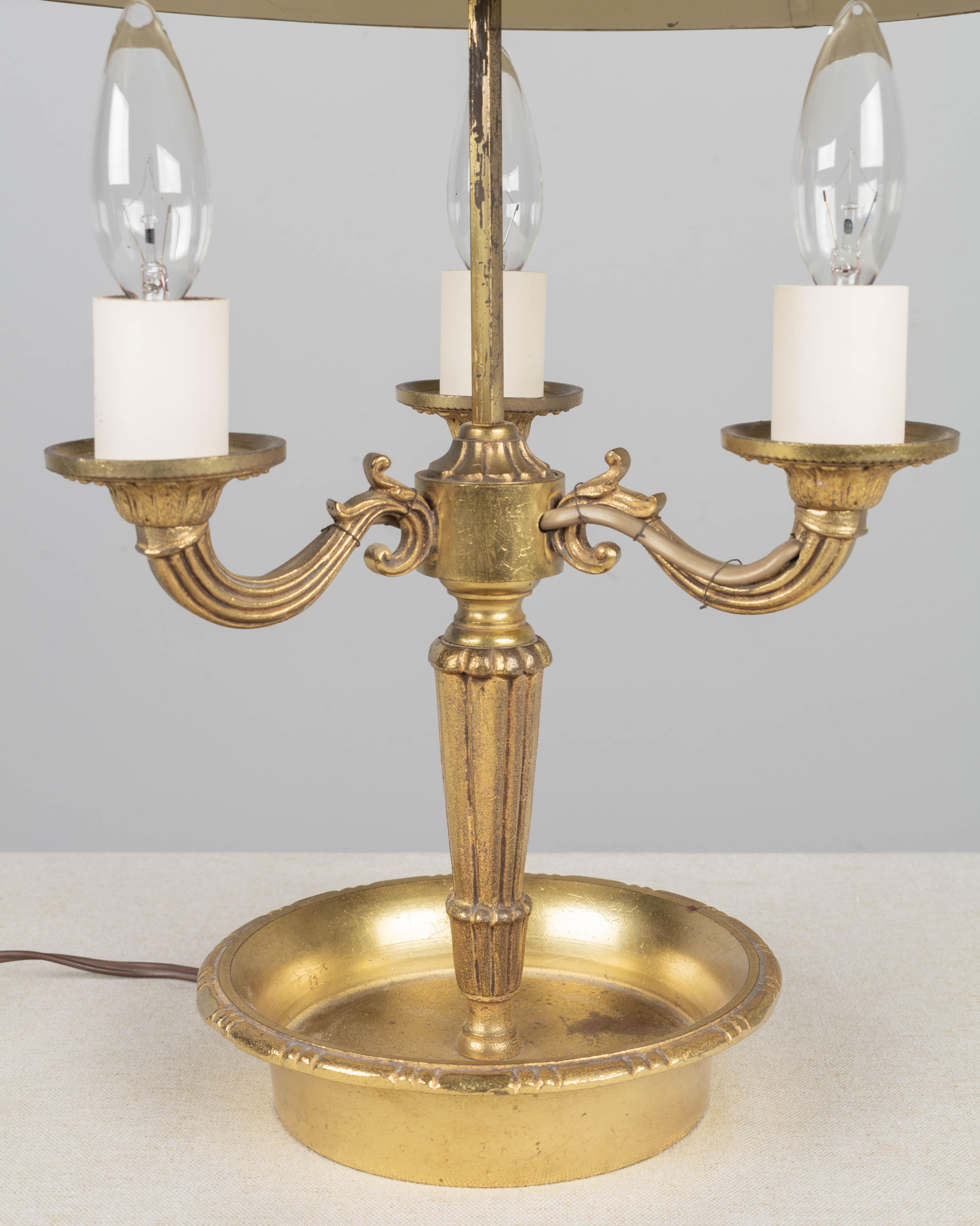 Lampe de table bouillotte de style Empire français en vente 3