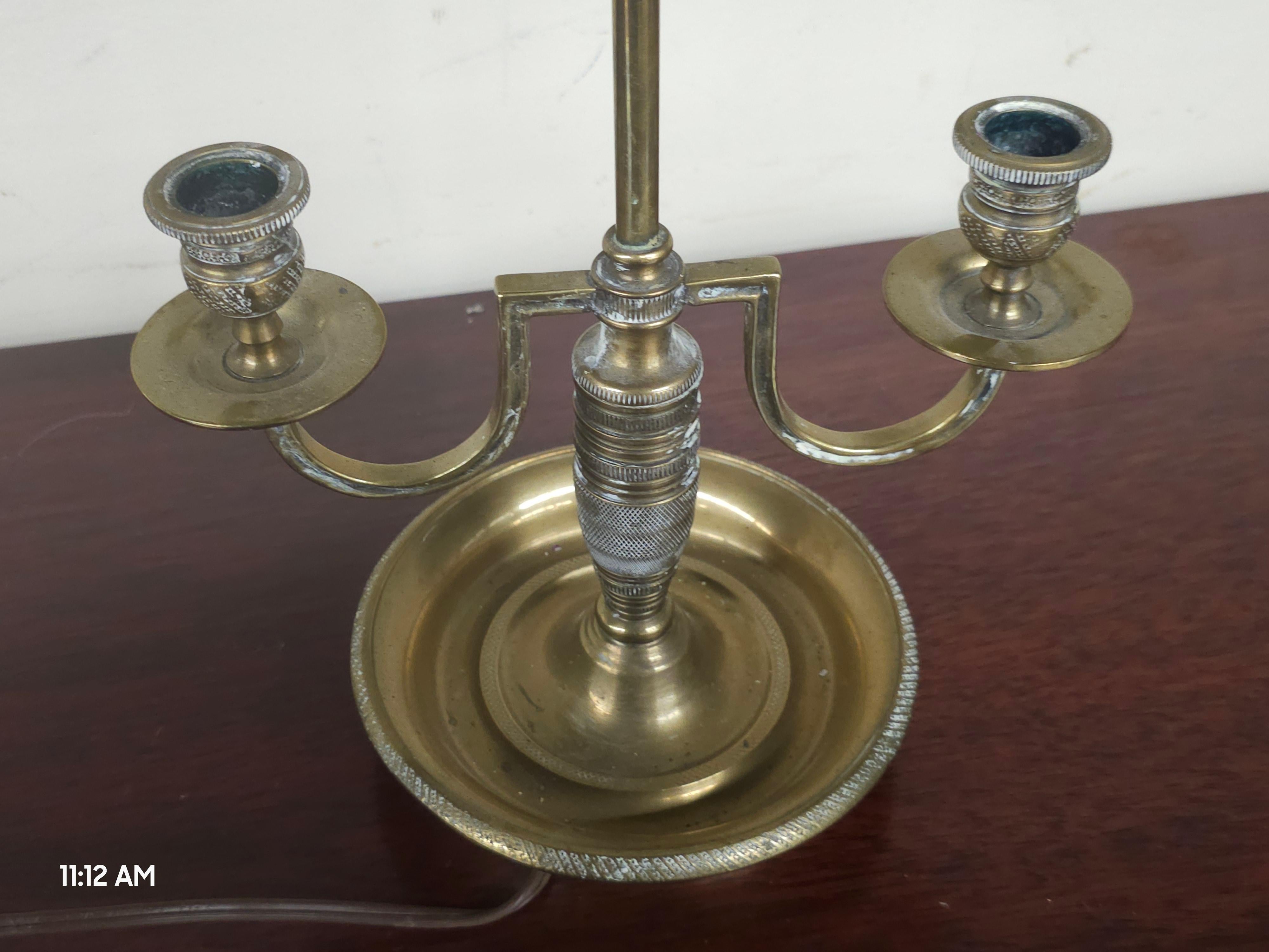 Lampe de table Bouillotte en laiton de style Empire en vente 4