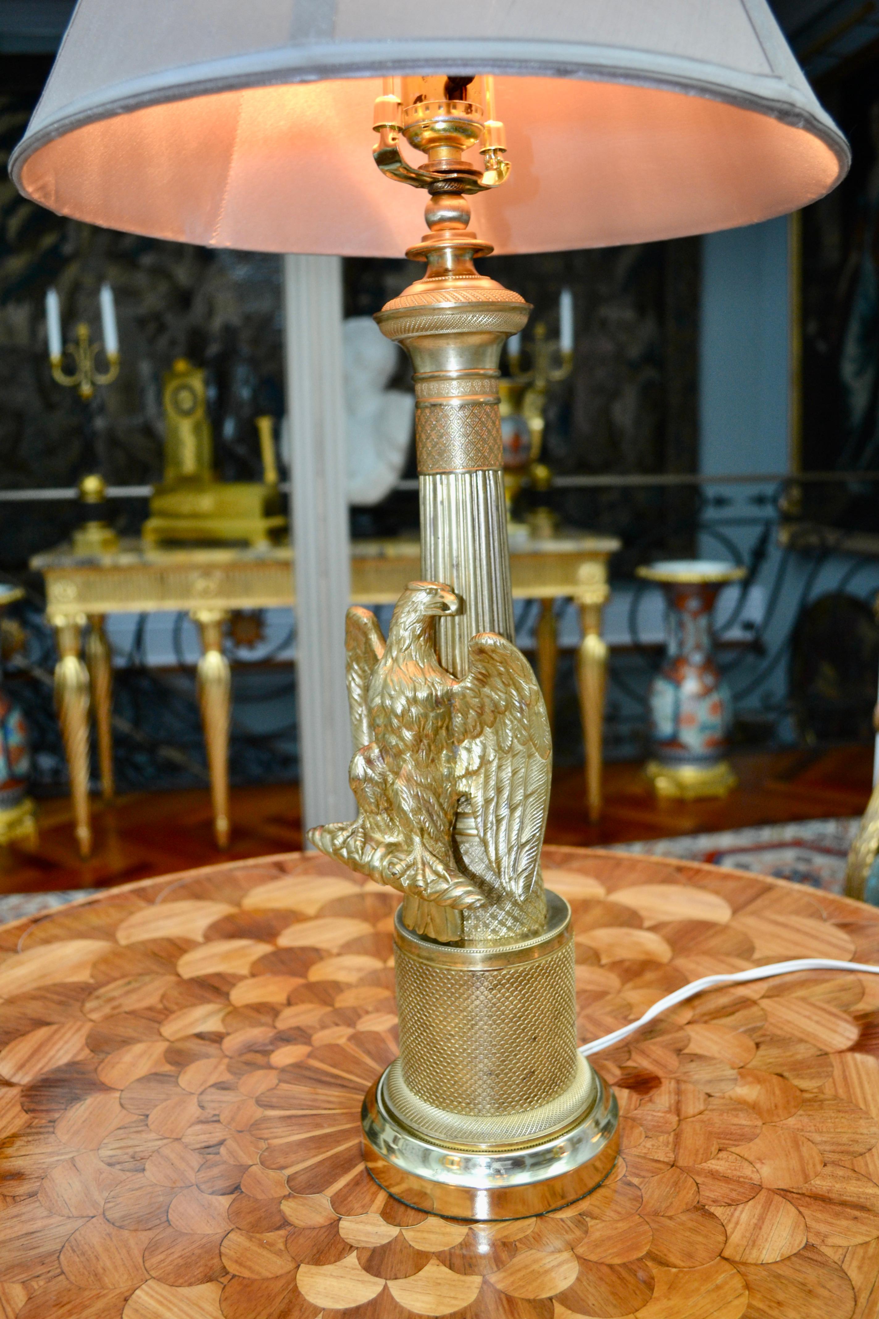 French Empire style Brass Column Lamp with an Eagle In Good Condition For Sale In Vancouver, British Columbia