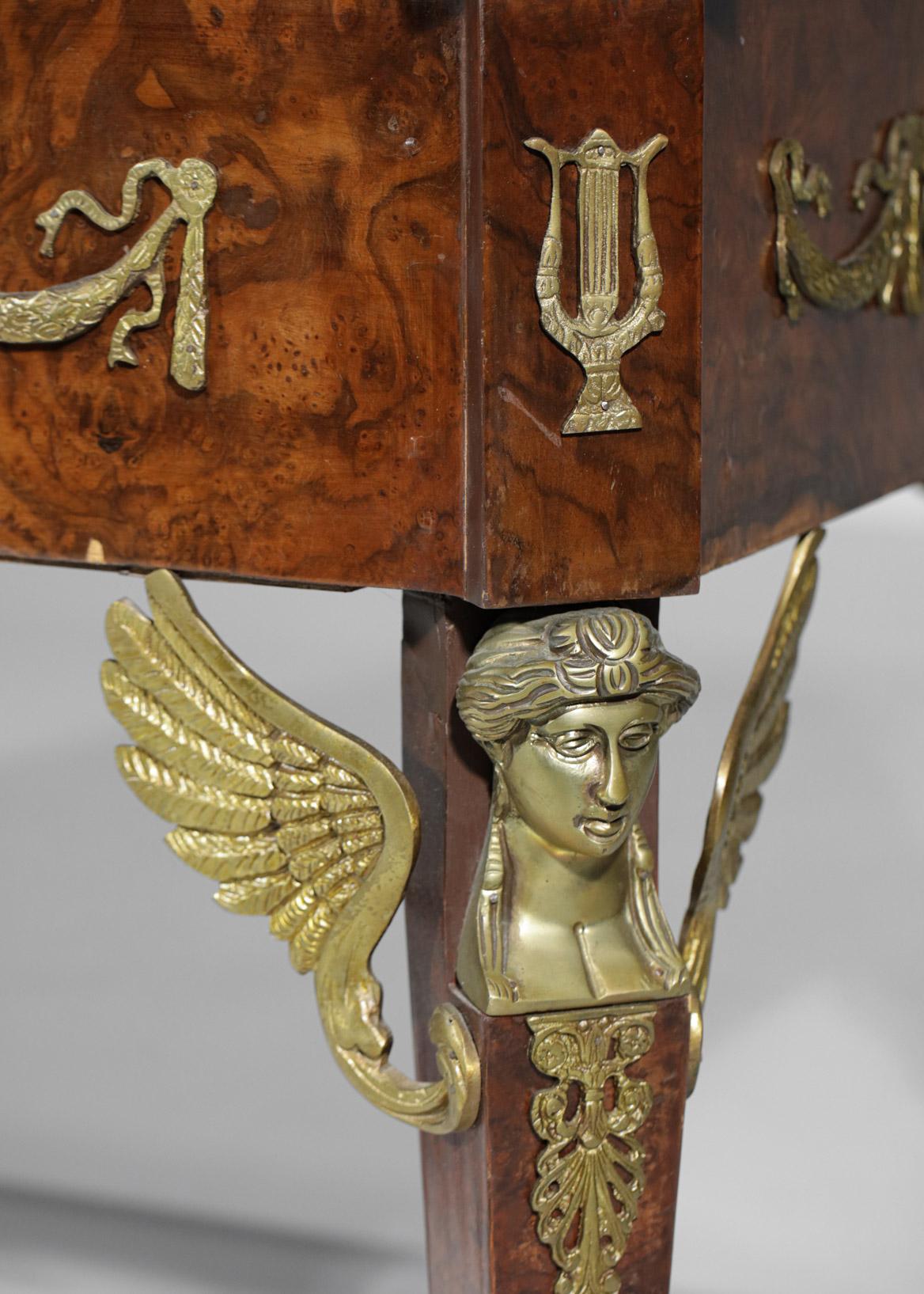 Bureau de style Empire français en bronze et acajou  en vente 9
