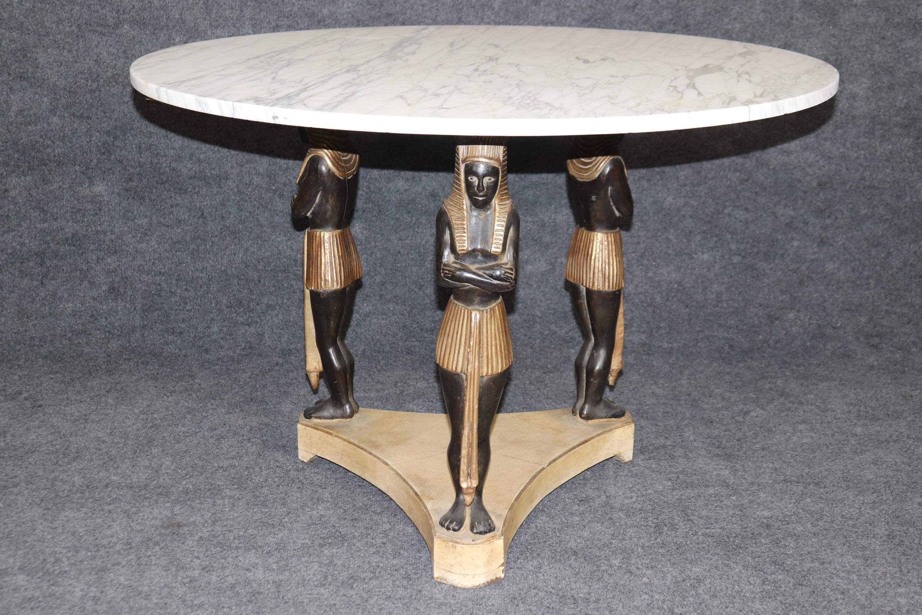 Französisch Empire-Stil geschnitzt Figural Marmor Top Center Tisch (Unbekannt) im Angebot