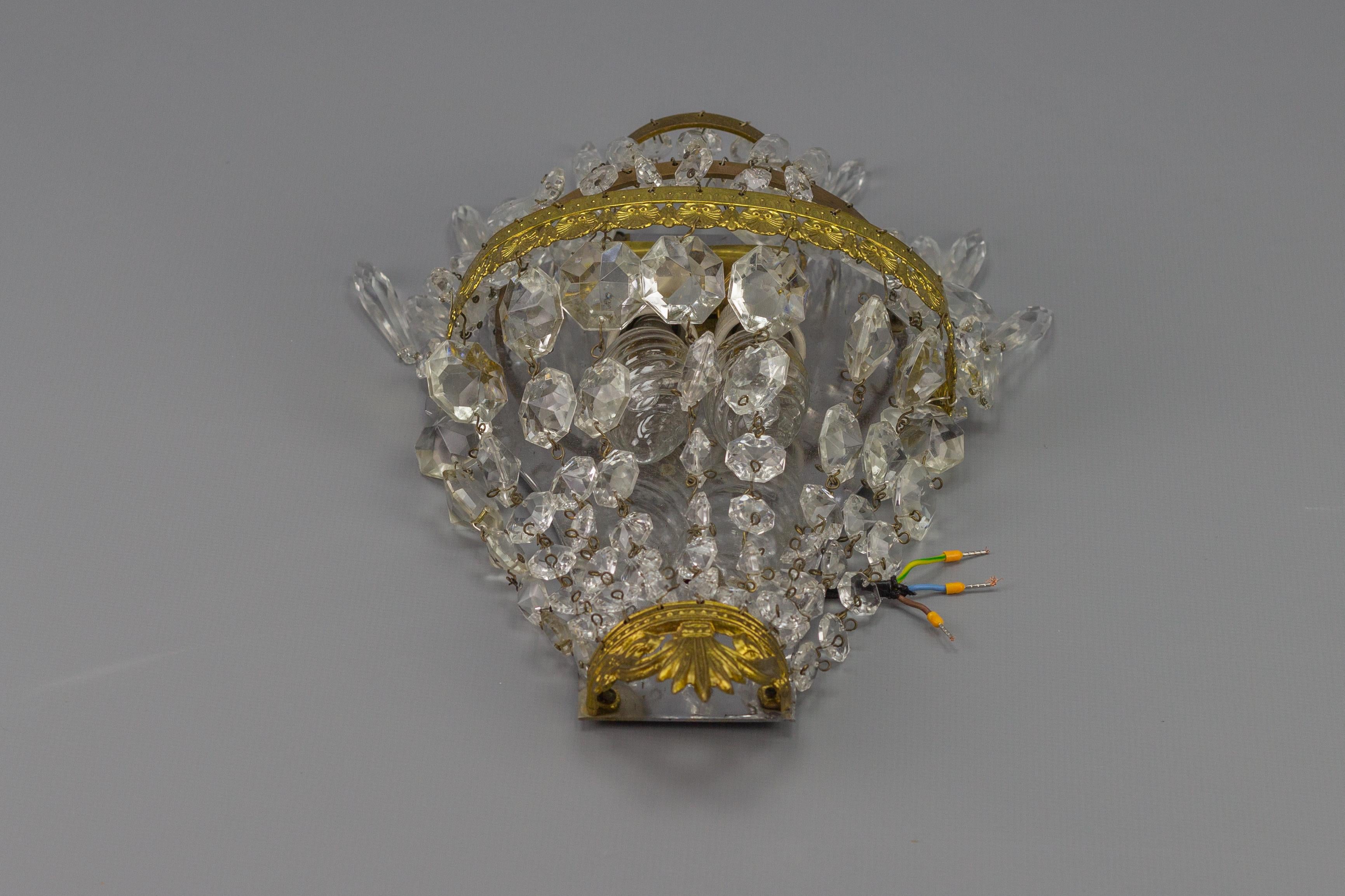 French Empire Style Crystal and Brass Sconce Wall Light, 1930s For Sale 14