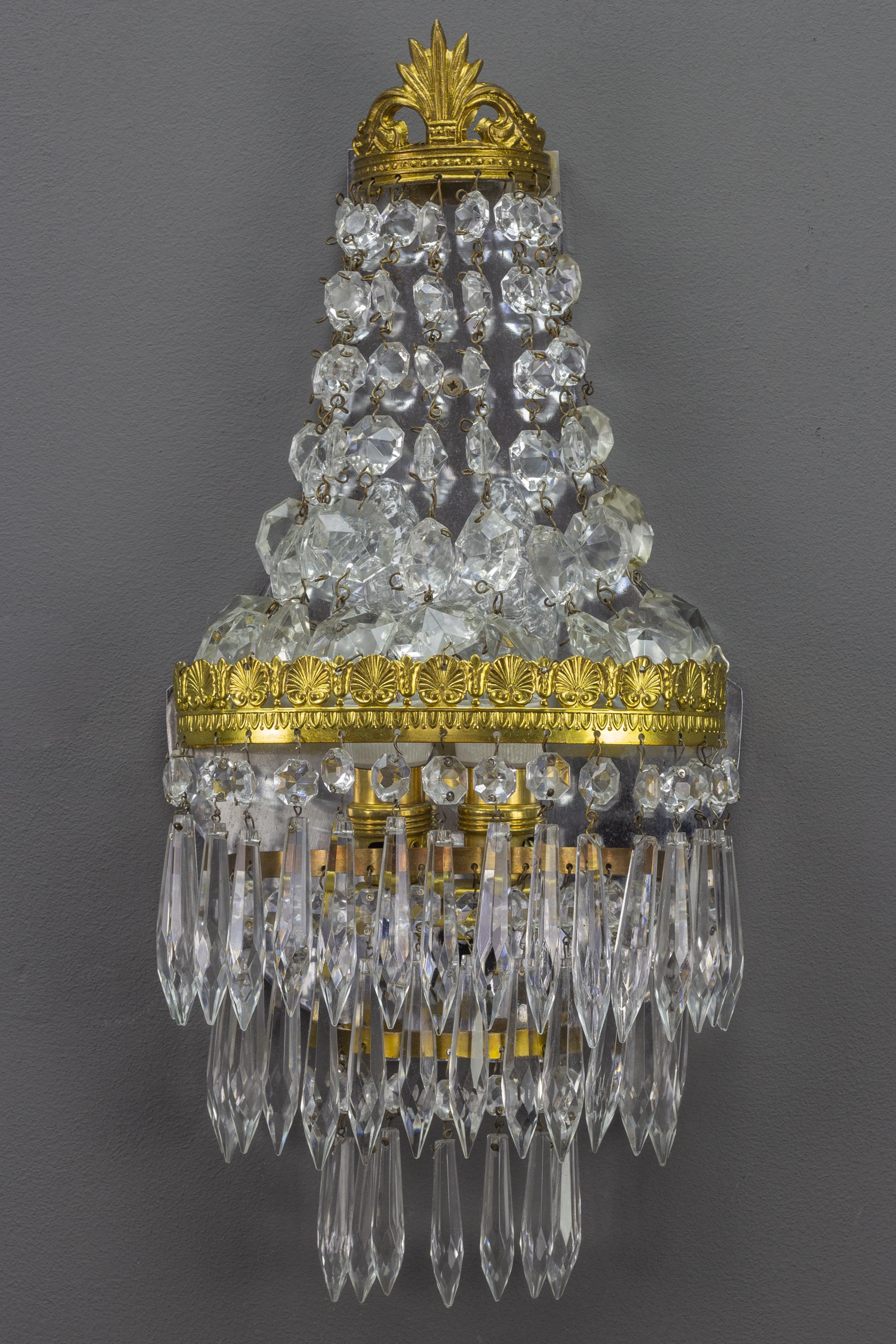 Mid-20th Century French Empire Style Crystal and Brass Sconce Wall Light, 1930s For Sale