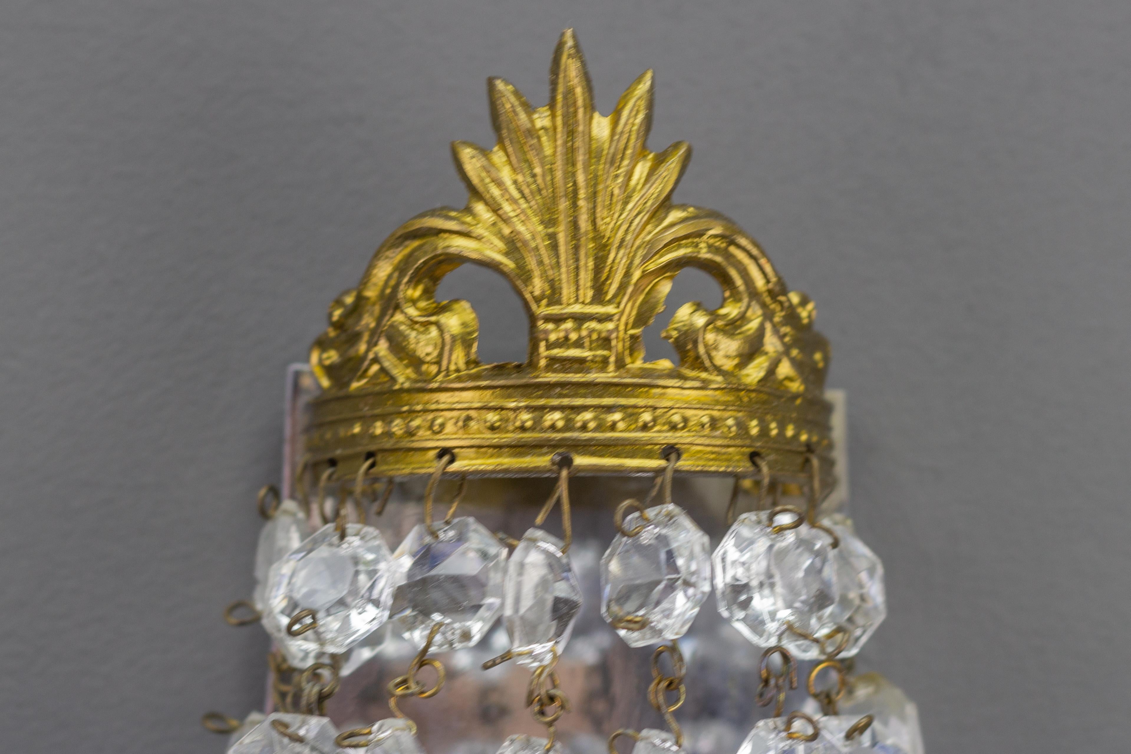 French Empire Style Crystal and Brass Sconce Wall Light, 1930s For Sale 4