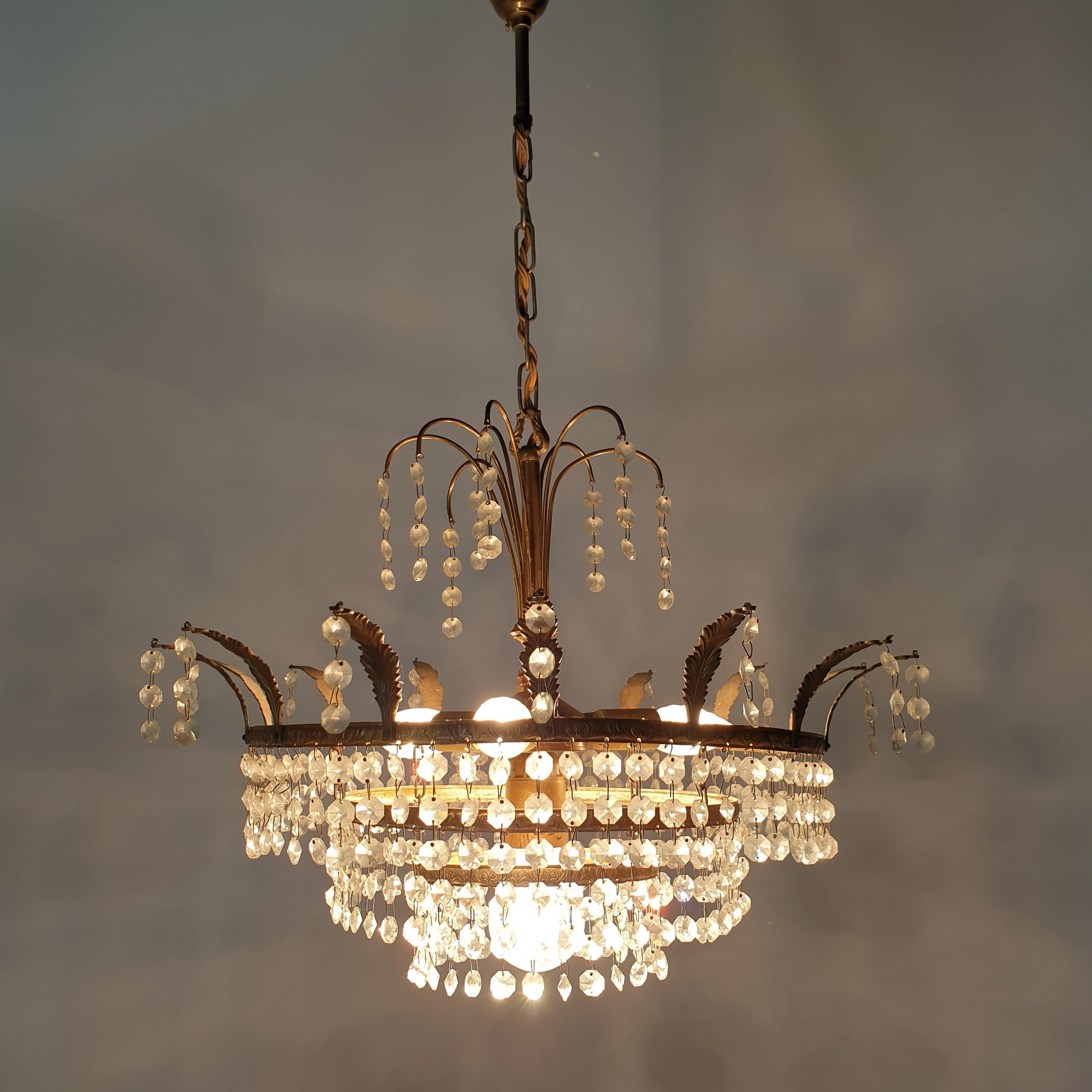 French Empire Style Crystal Glass and Brass Chandelier, 1920's In Good Condition For Sale In Oud Beijerland, NL