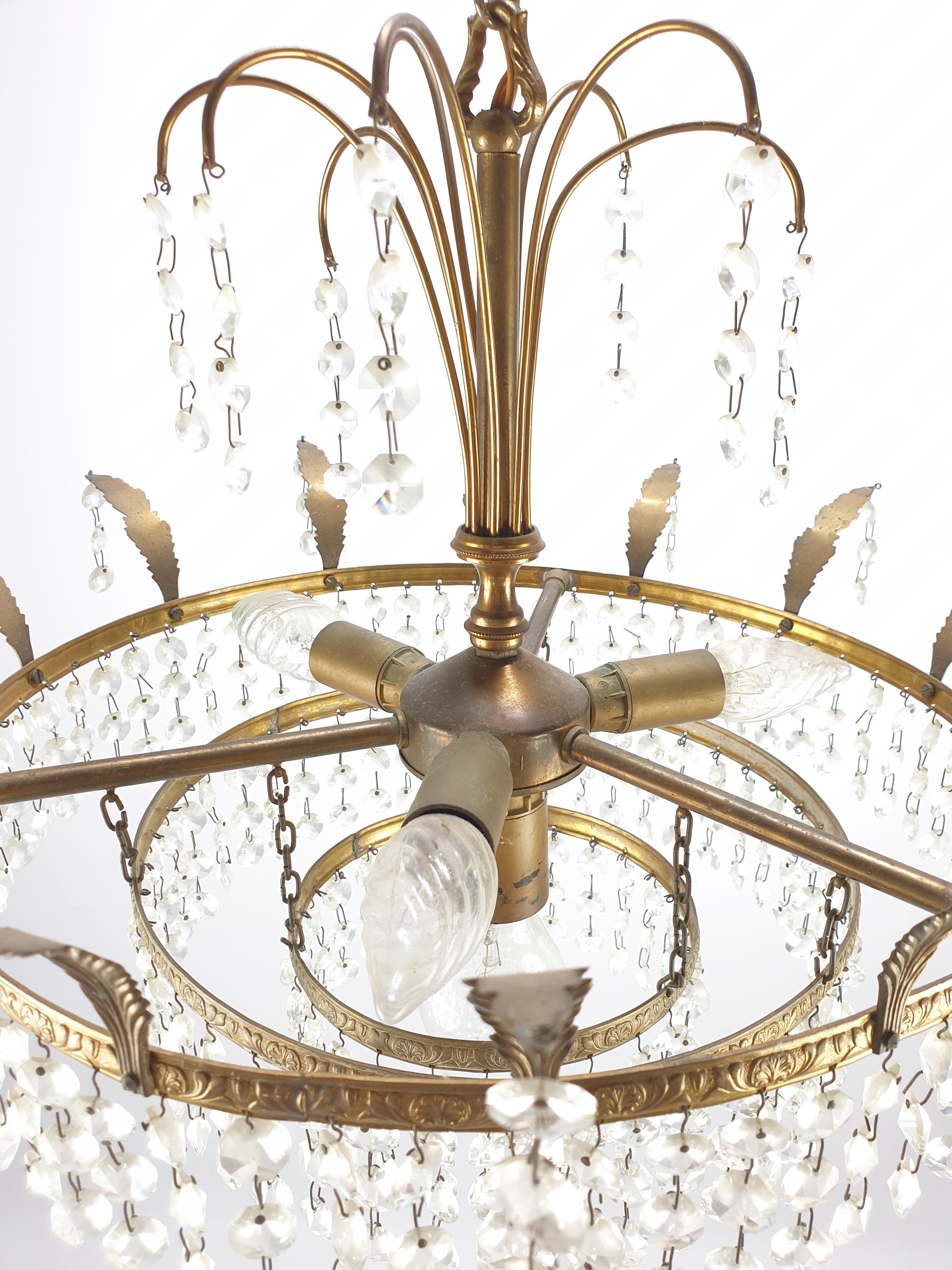 French Empire Style Crystal Glass and Brass Chandelier, 1920's For Sale 4