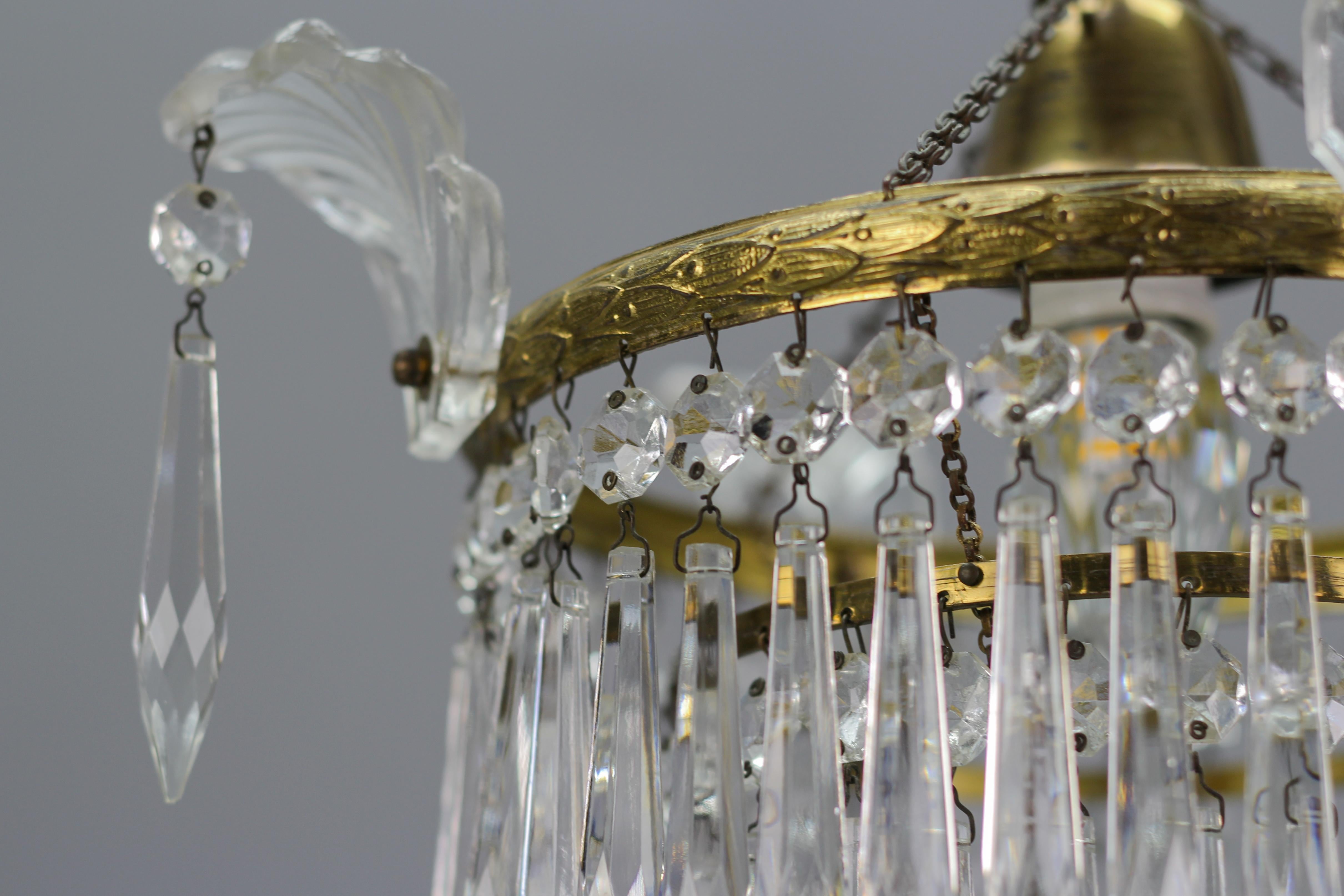 French Empire Style Crystal Glass and Brass Three-Tired Chandelier, 1930s For Sale 3