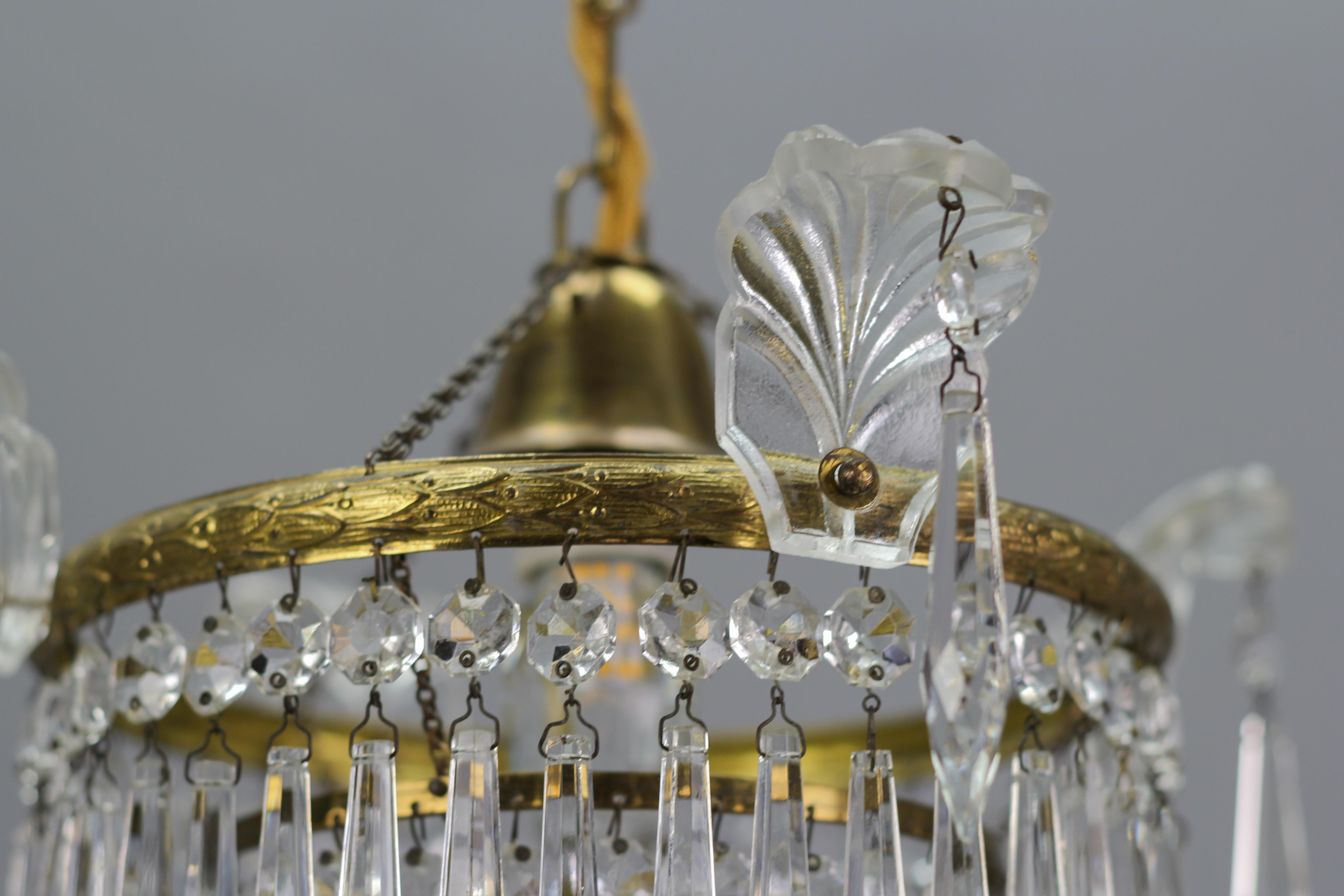 French Empire Style Crystal Glass and Brass Three-Tired Chandelier, 1930s For Sale 2