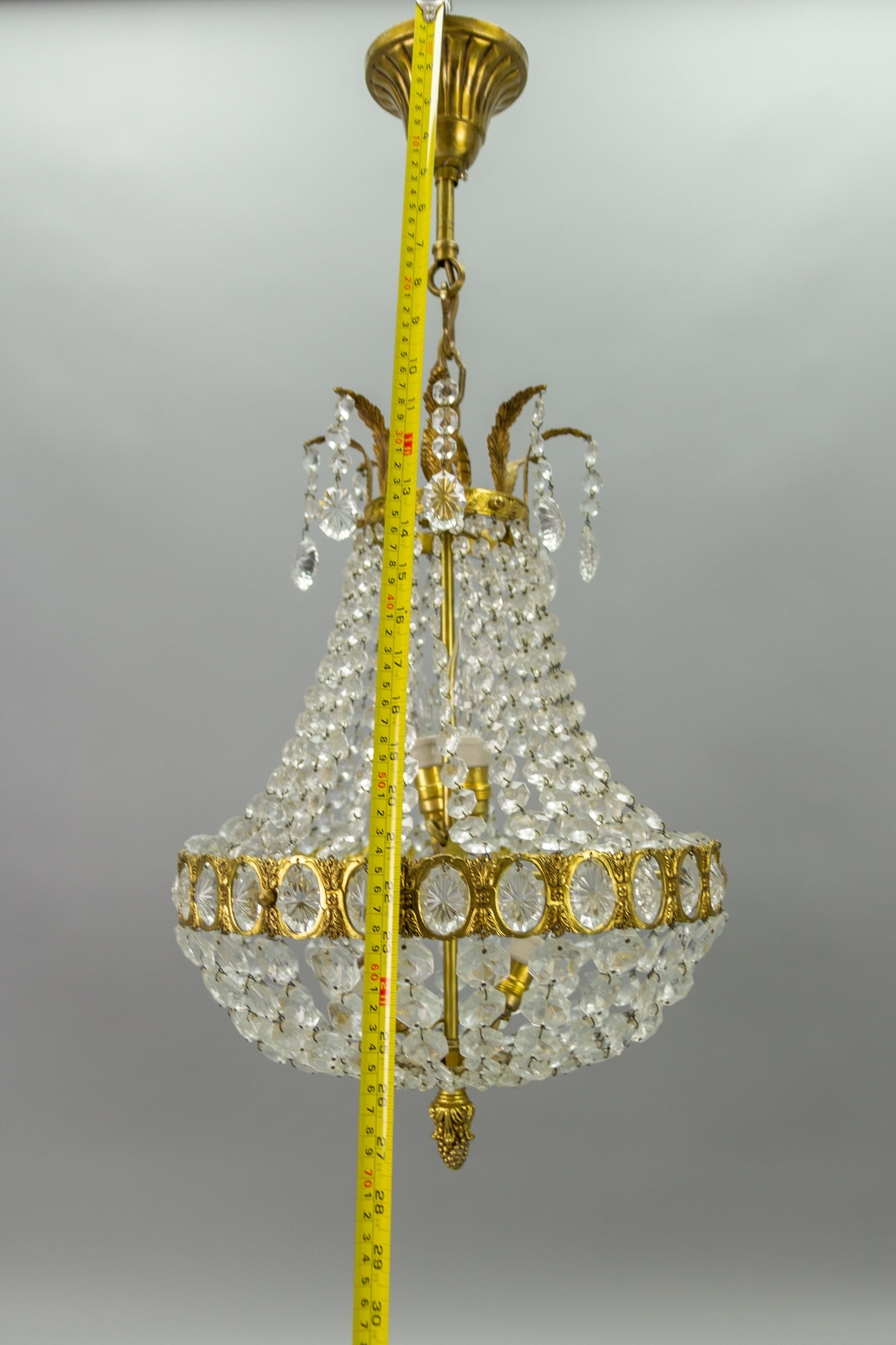 French Empire Style Crystal Glass and Four-Light Basket-Shaped Chandelier For Sale 14