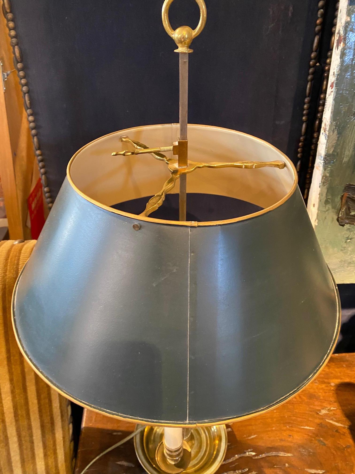 Bronze Lampe bouillotte de style Empire français en bronze doré en vente