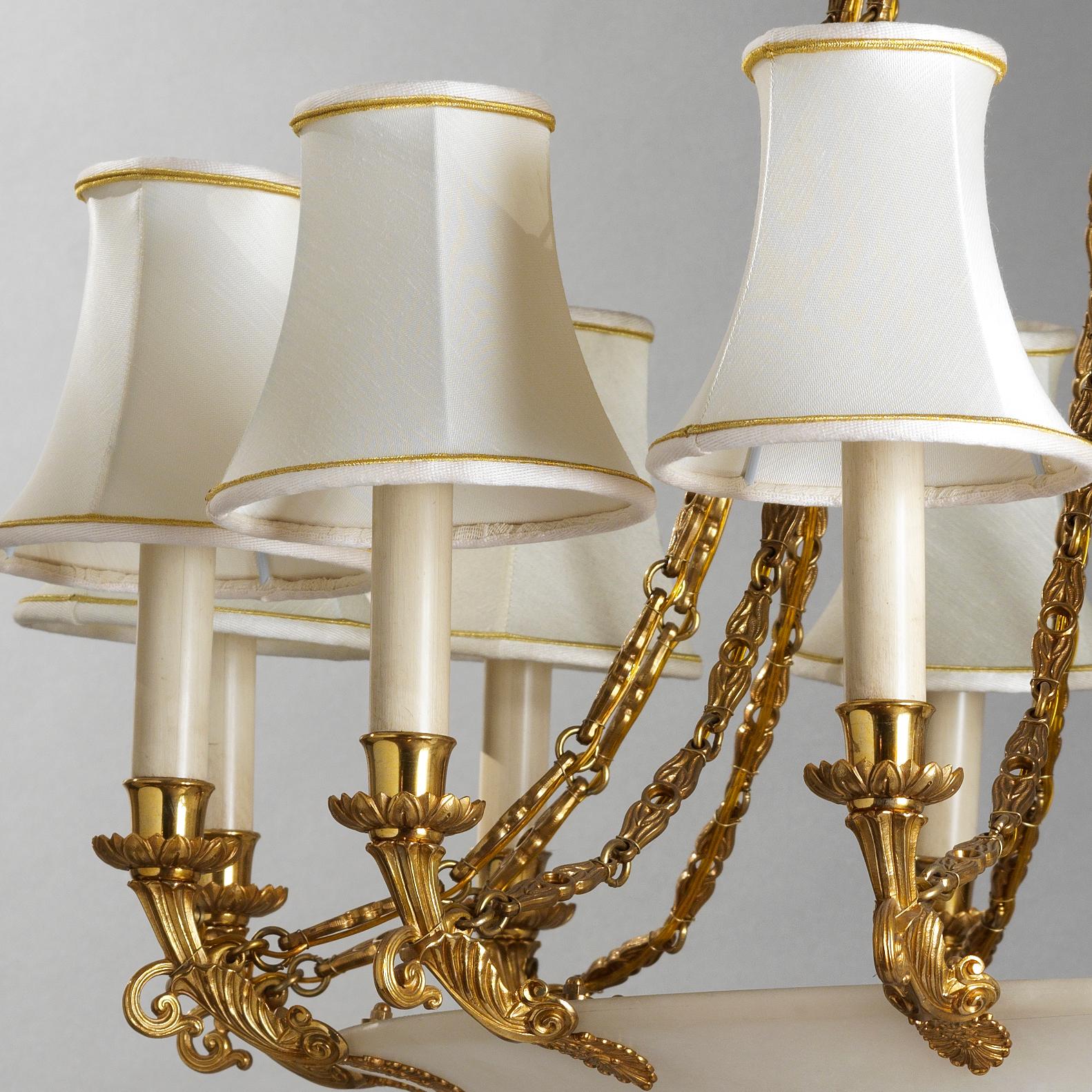 Stile impero Lampadario in bronzo e alabastro stile Impero francese di Gherardo Degli Albizzi in vendita
