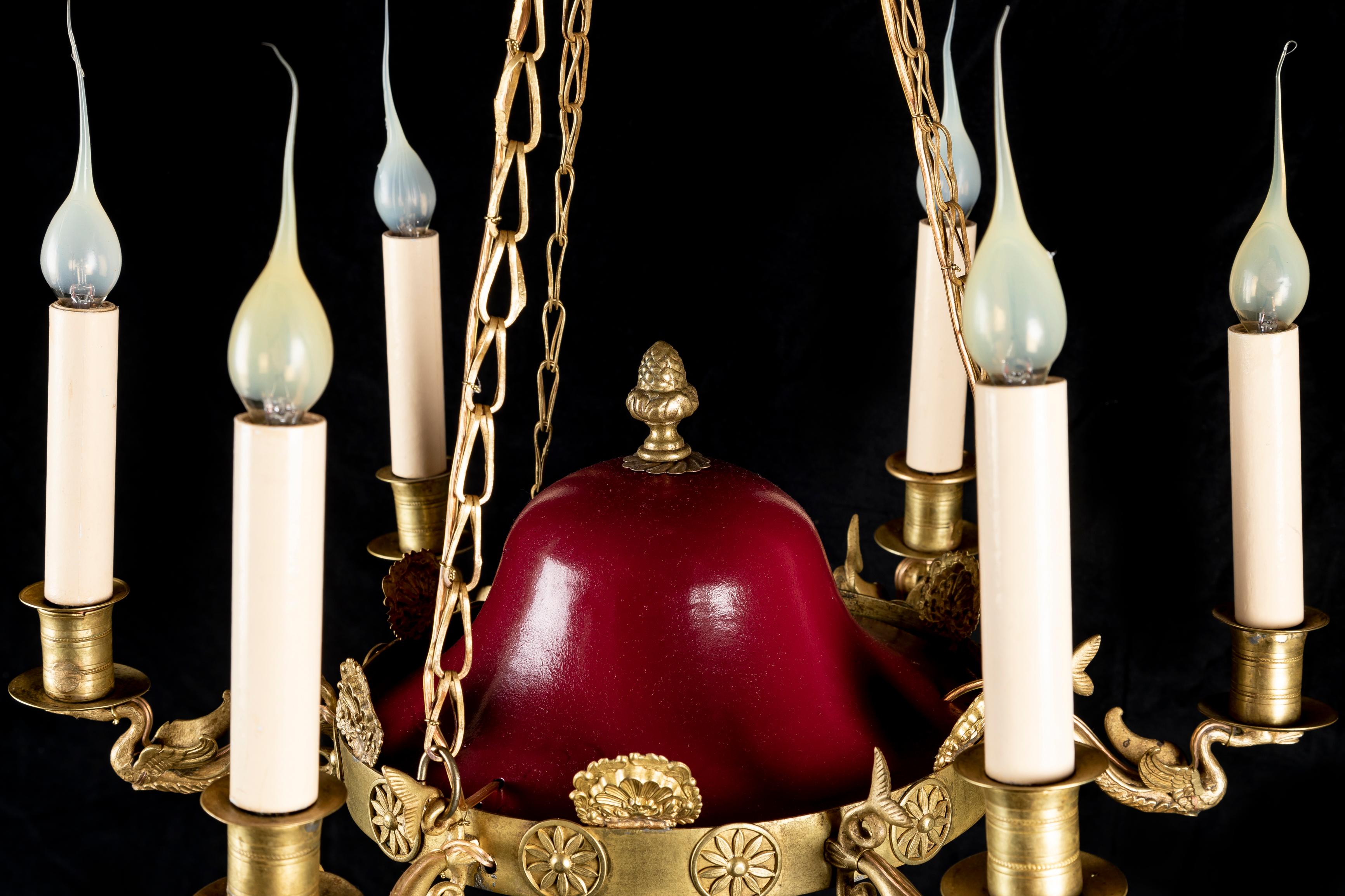 20th Century French Empire Style GIlt Bronze and Red Painted tole Swan Chandelier For Sale