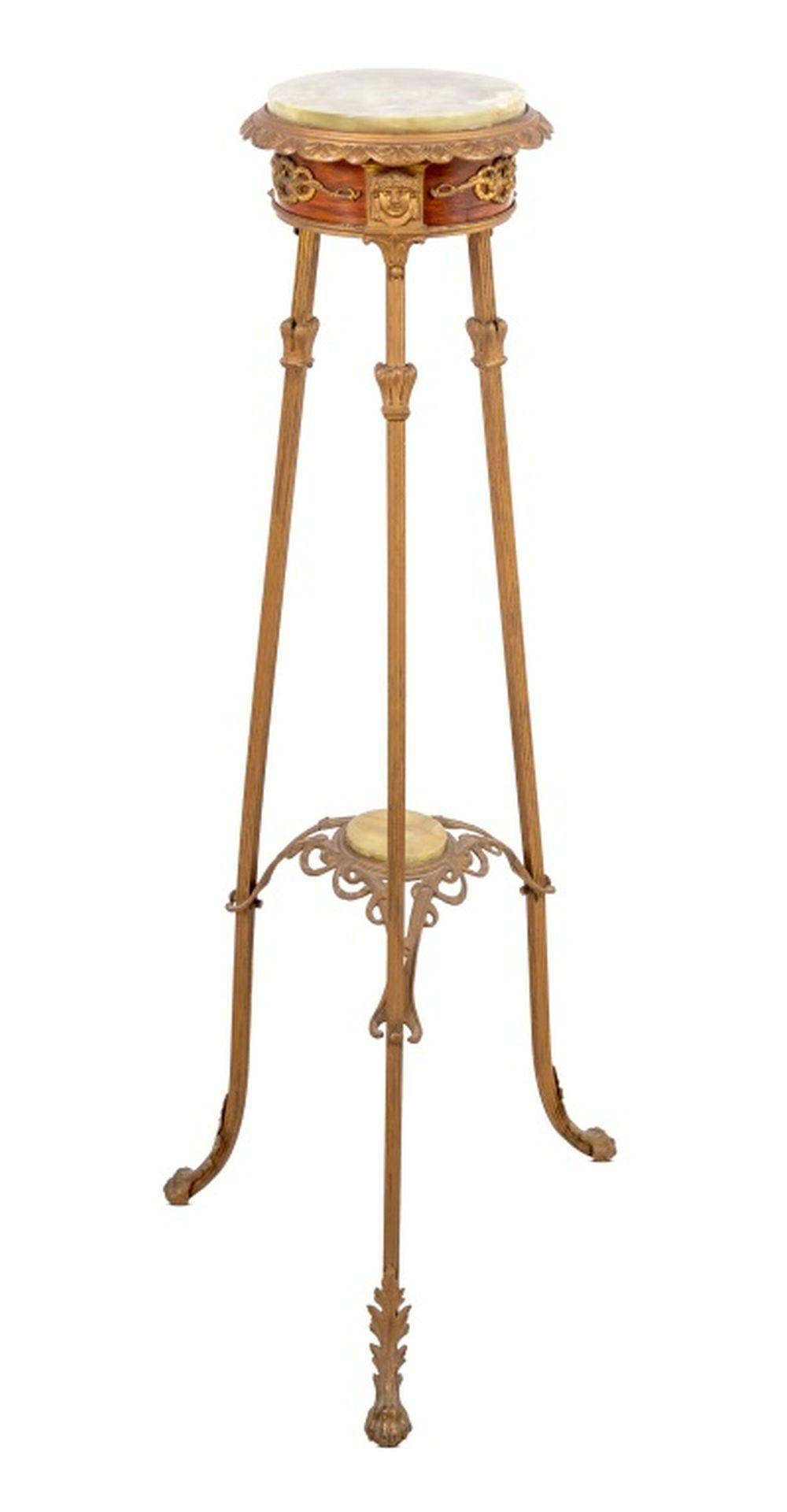 Francese Piedistallo in metallo dorato e alabastro in stile Impero francese in vendita