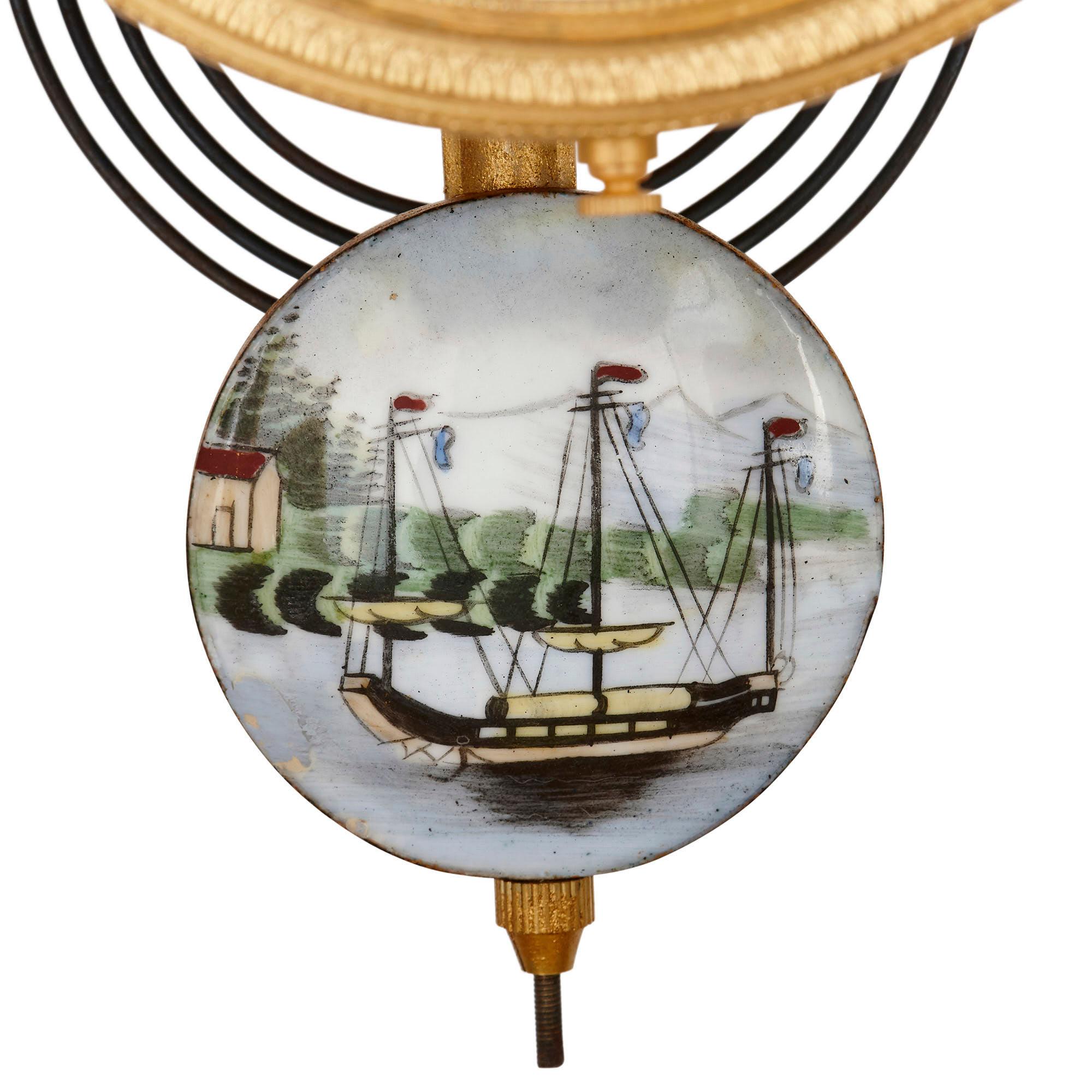 Dreiteiliges Uhrenset im französischen Empire-Stil aus Lapis und vergoldeter Bronze (Französisch) im Angebot