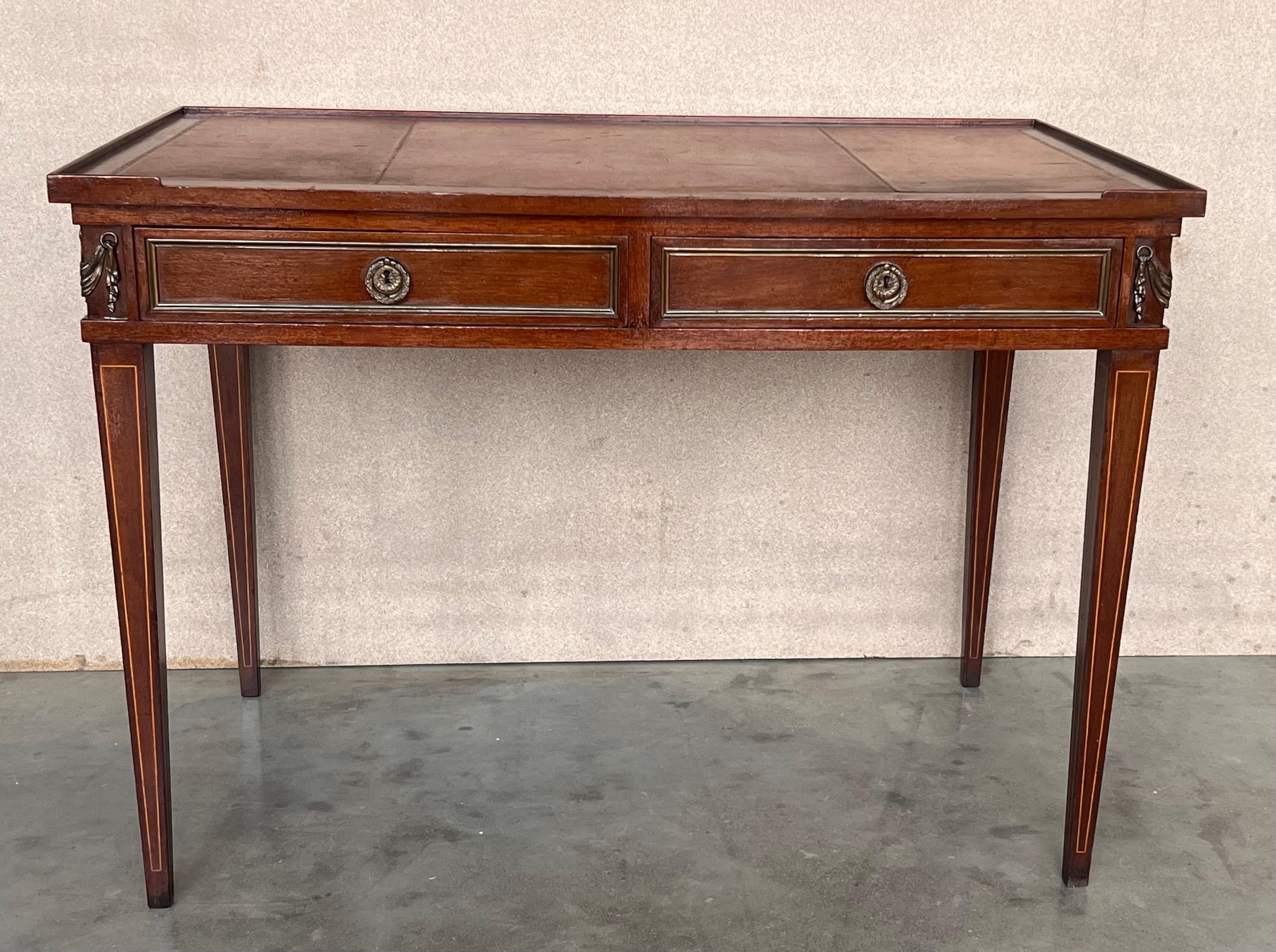 Neoclassical French Empire style mahogany bronze mounted writing desk, leather top circa 1940 For Sale