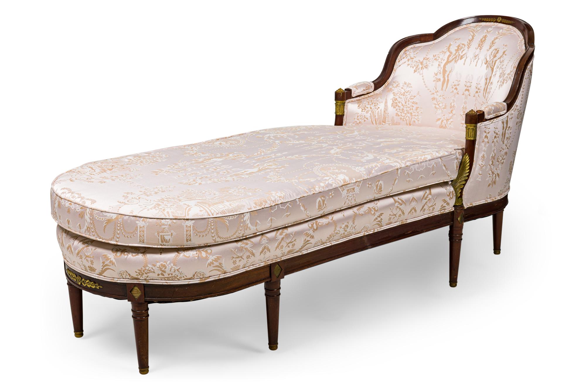 French Empire Style Mahogany Pink Chaise In Good Condition For Sale In Queens, NY