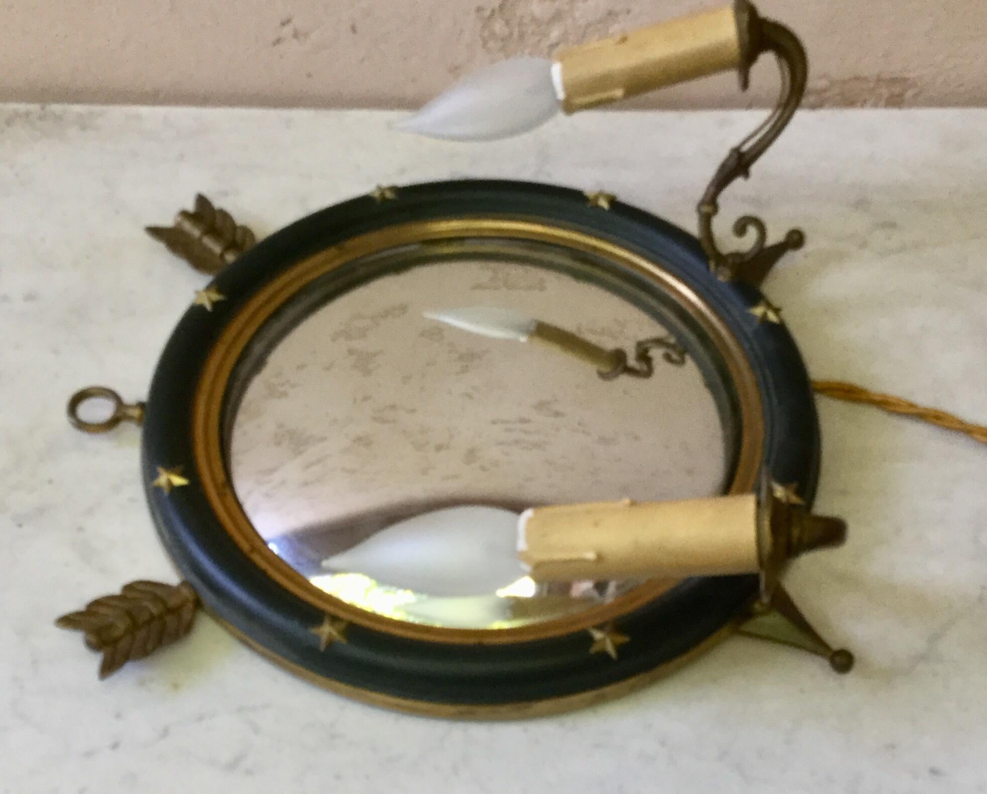 Classico americano Applique a specchio in stile Impero francese, 1940 circa in vendita