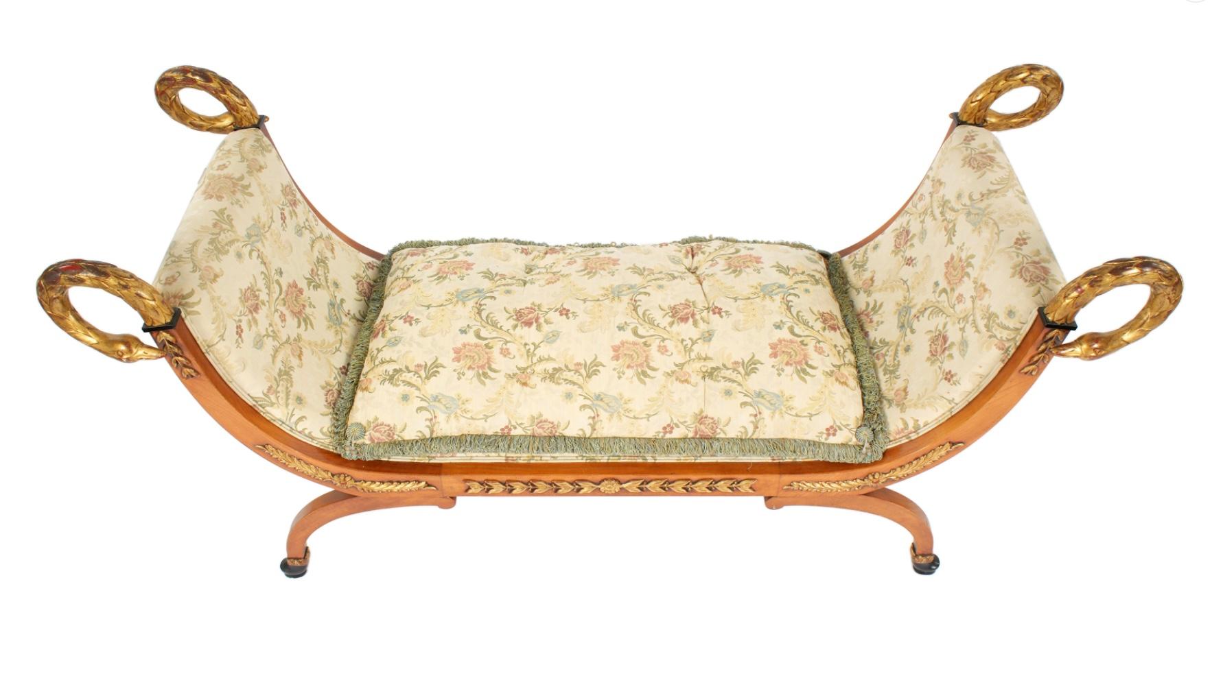 French Empire Style Parcel Giltwood Swan Recamier In Good Condition For Sale In Bradenton, FL