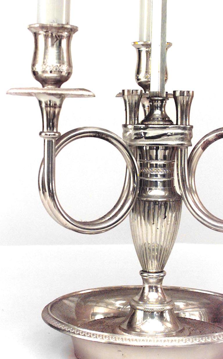 Silberne Empire-Tischlampe, Französisches Empire (20. Jahrhundert) im Angebot