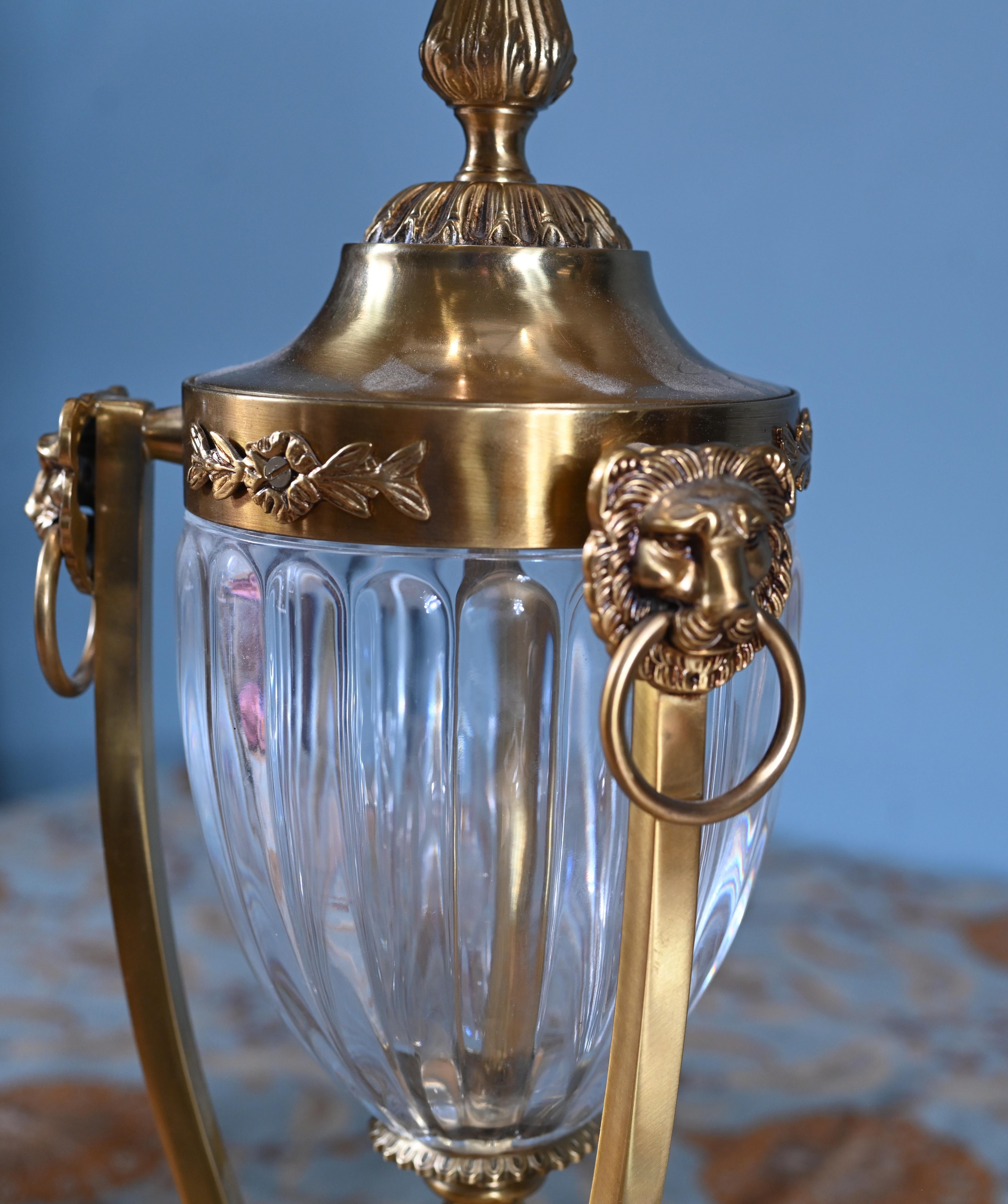 Lámpara de mesa Imperio francés Luz de cristal dorado en Bueno estado para la venta en Potters Bar, GB