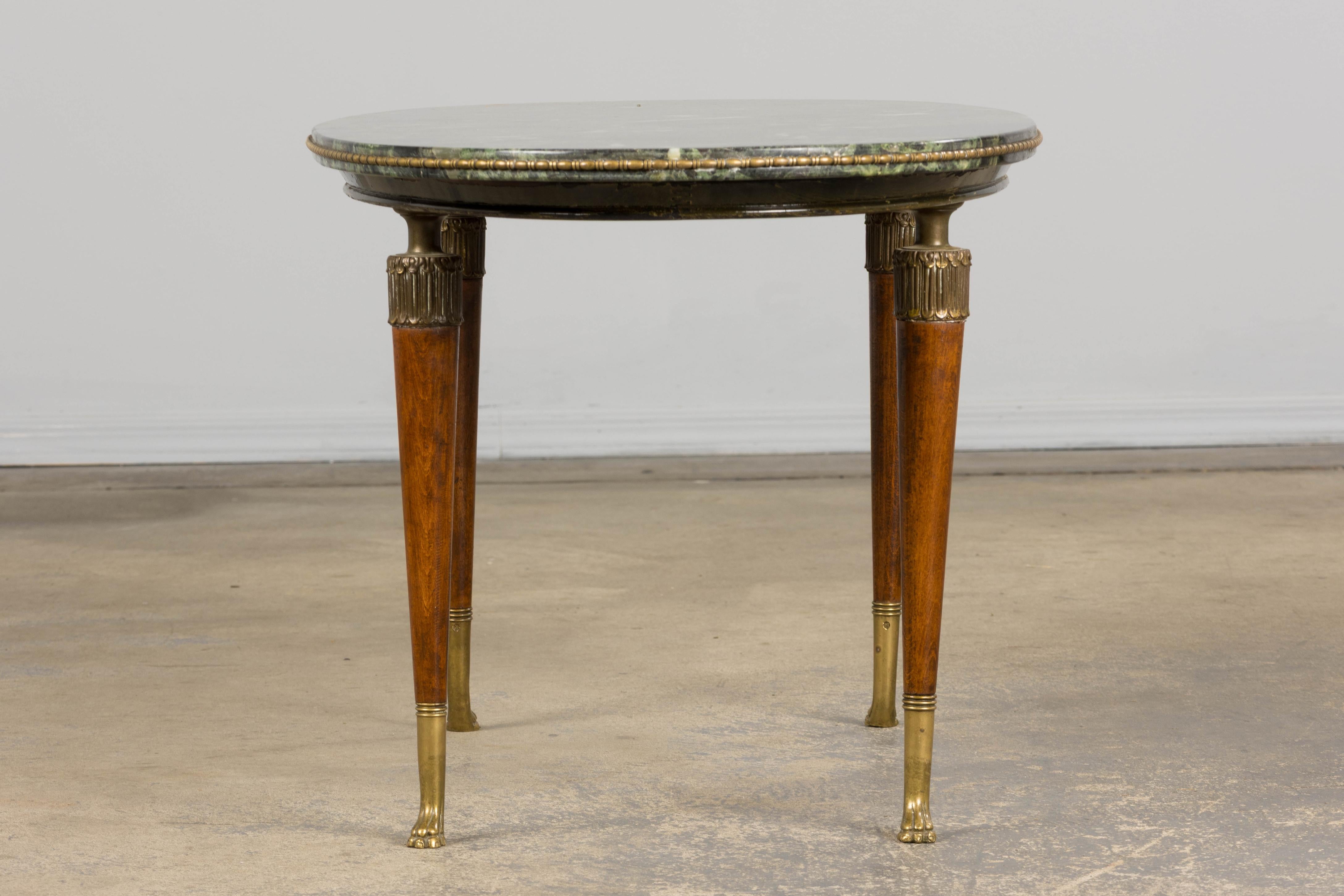 Table basse en marbre vert de style Greene & Greene en vente 5