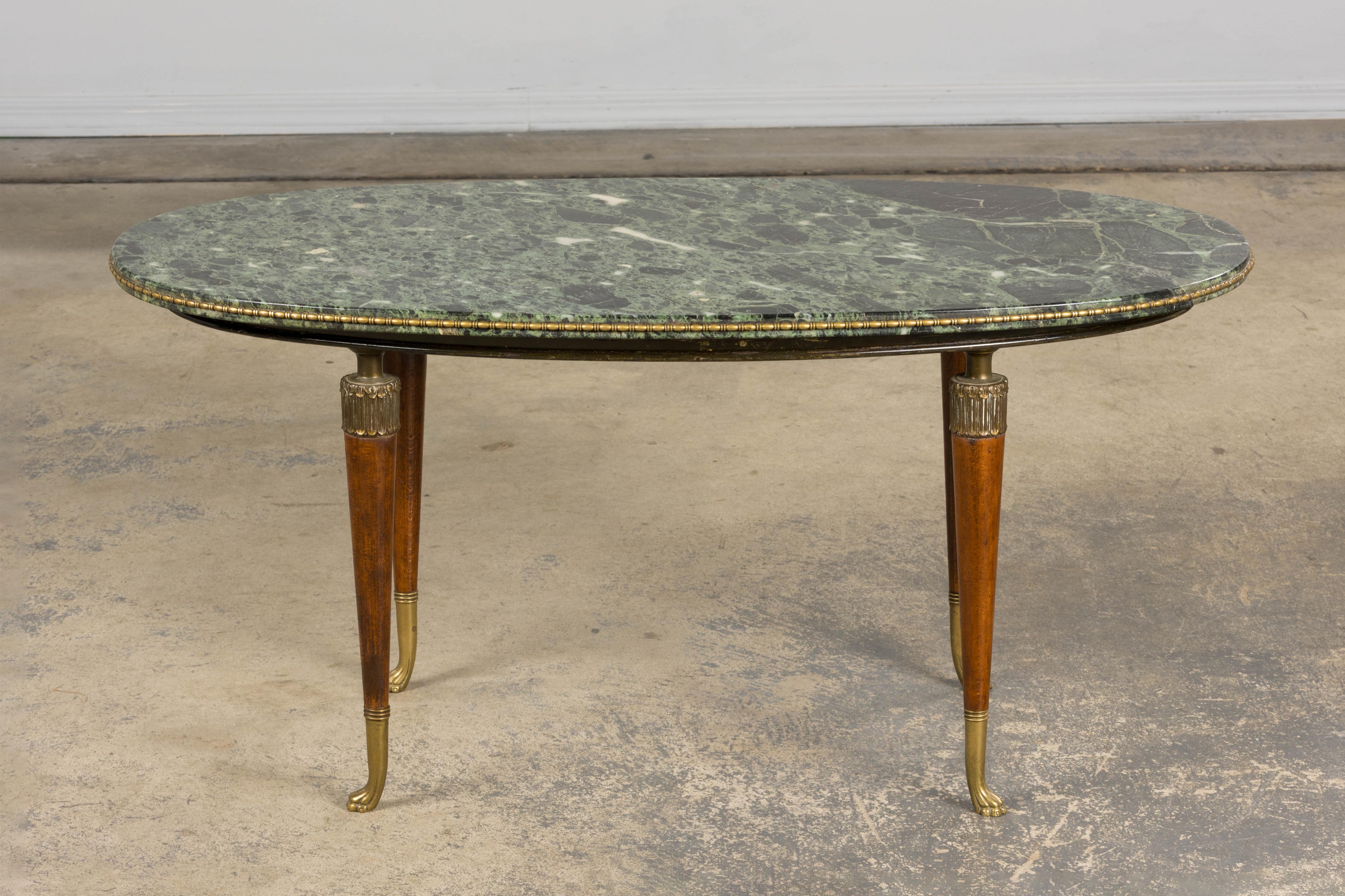 Table basse en marbre vert de style Greene & Greene en vente 10