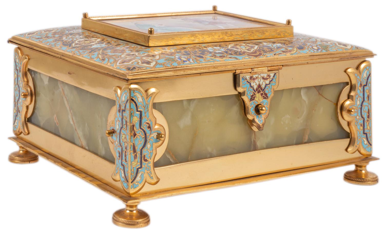 French Enamel and Onyx Casket, Late 19th Century In Good Condition In Brighton, Sussex