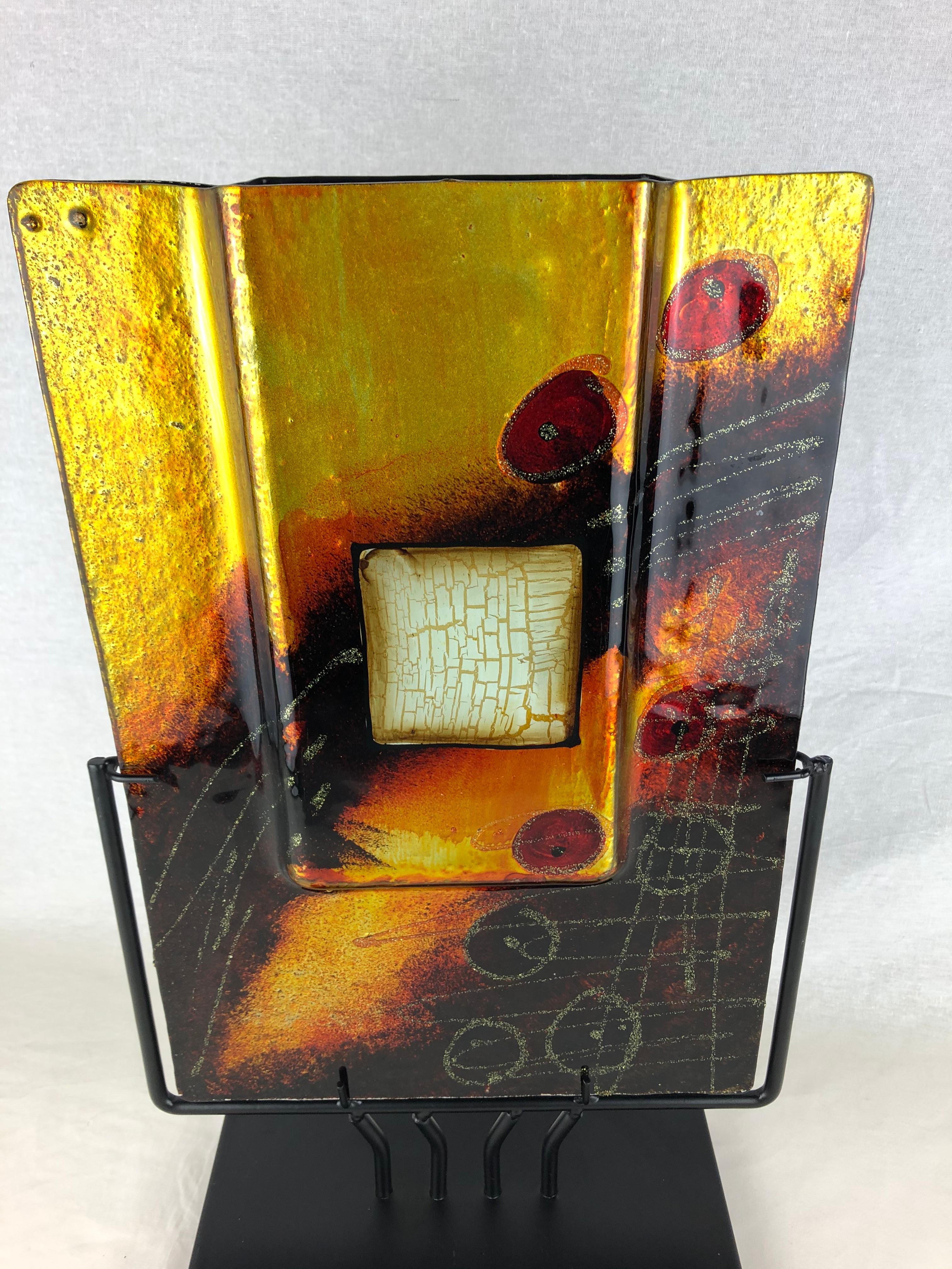 Brutalist French Enamel and Resin Sculpture on a Metal Base For Sale 2