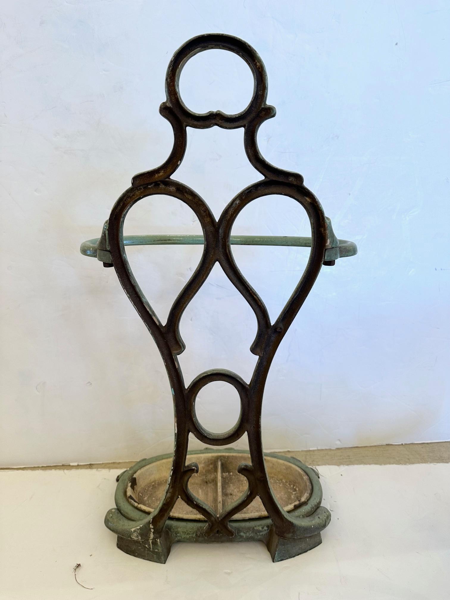 French Enamel Celedon Green Iron Umbrella Stand In Good Condition For Sale In Hopewell, NJ