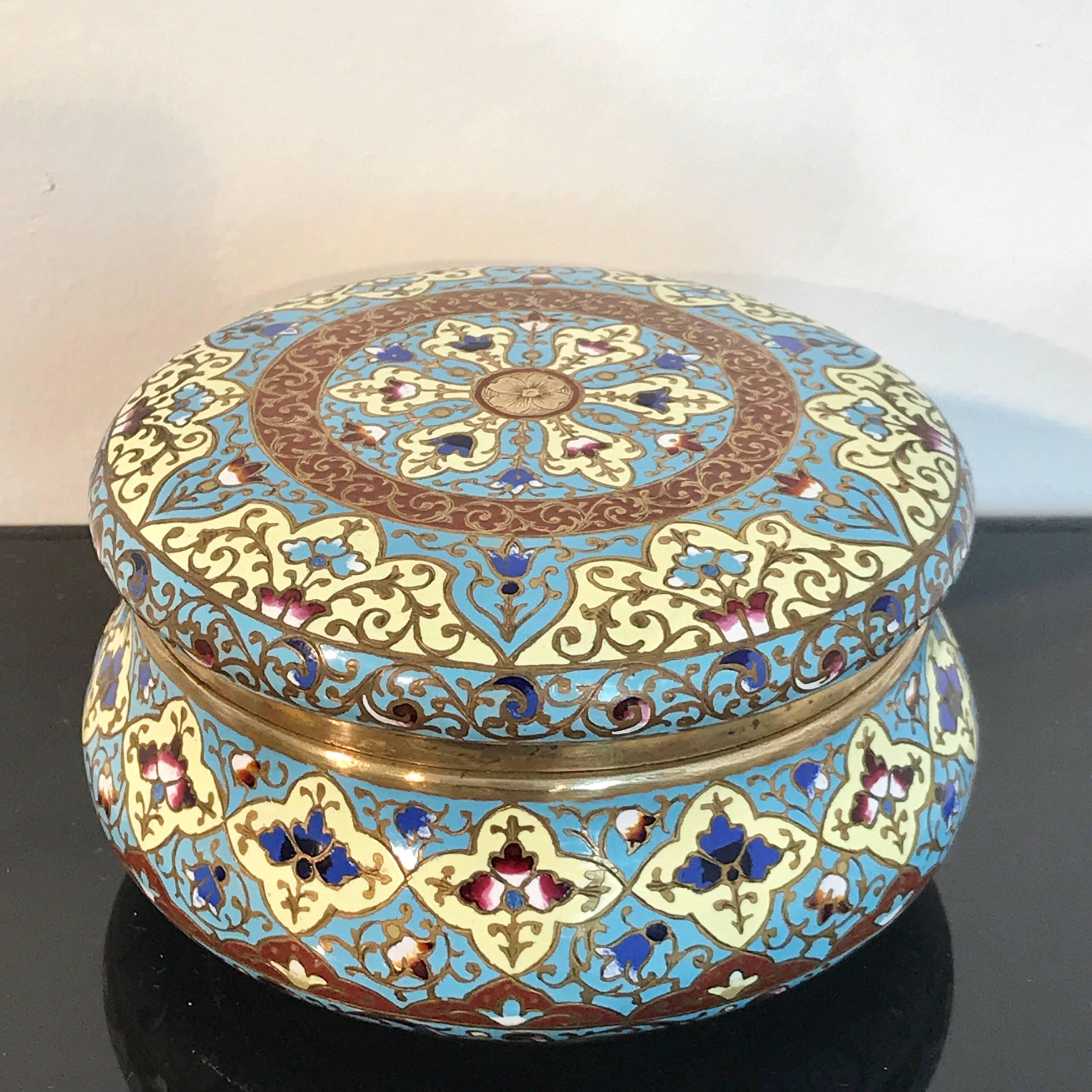 French enamel table box, attributed to F. Barbedienne, with a 5