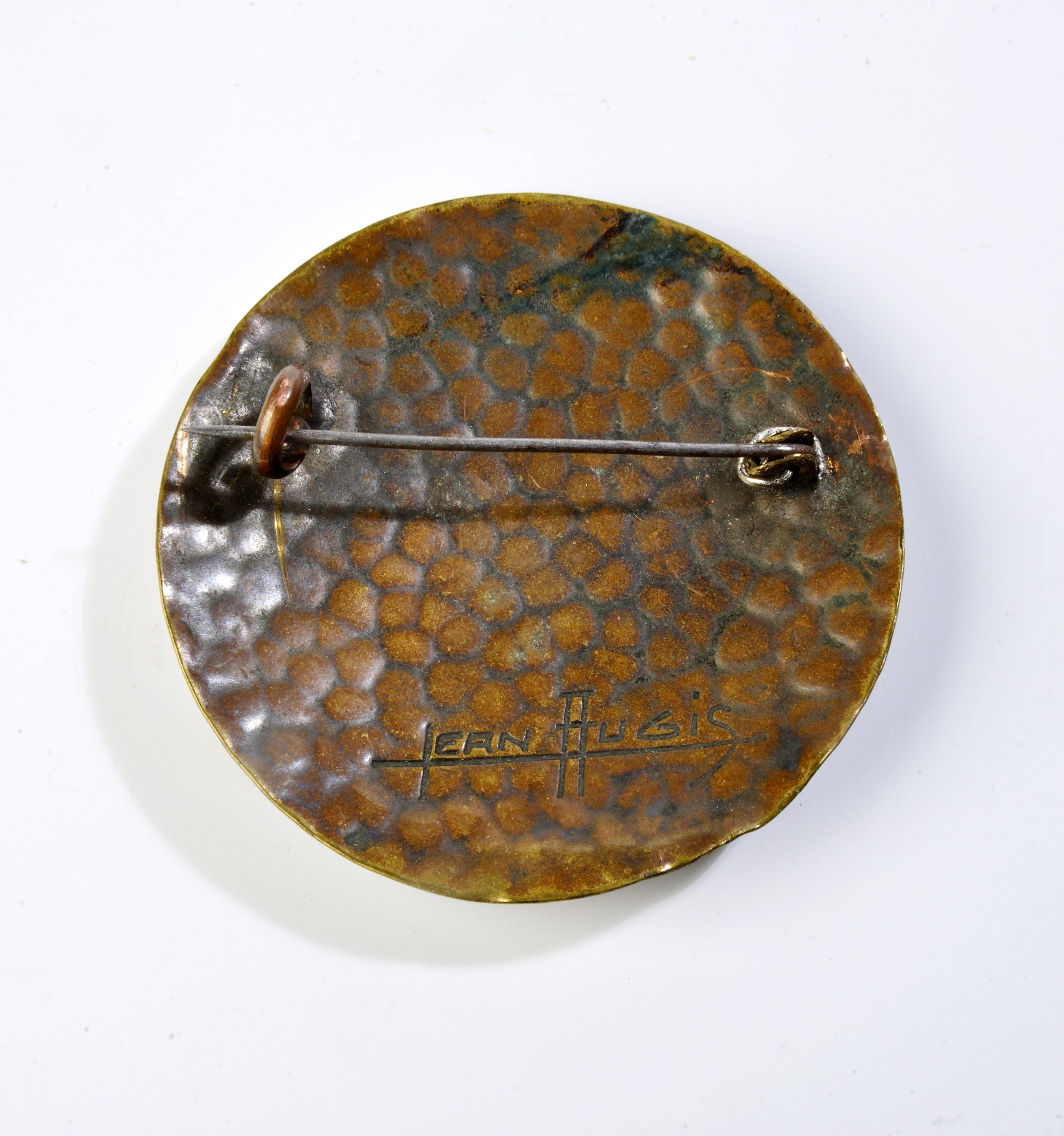 French enameled bronze brooch signed Jean Augis, Art Deco period In Good Condition In SAINT-YRIEIX-SUR-CHARENTE, FR