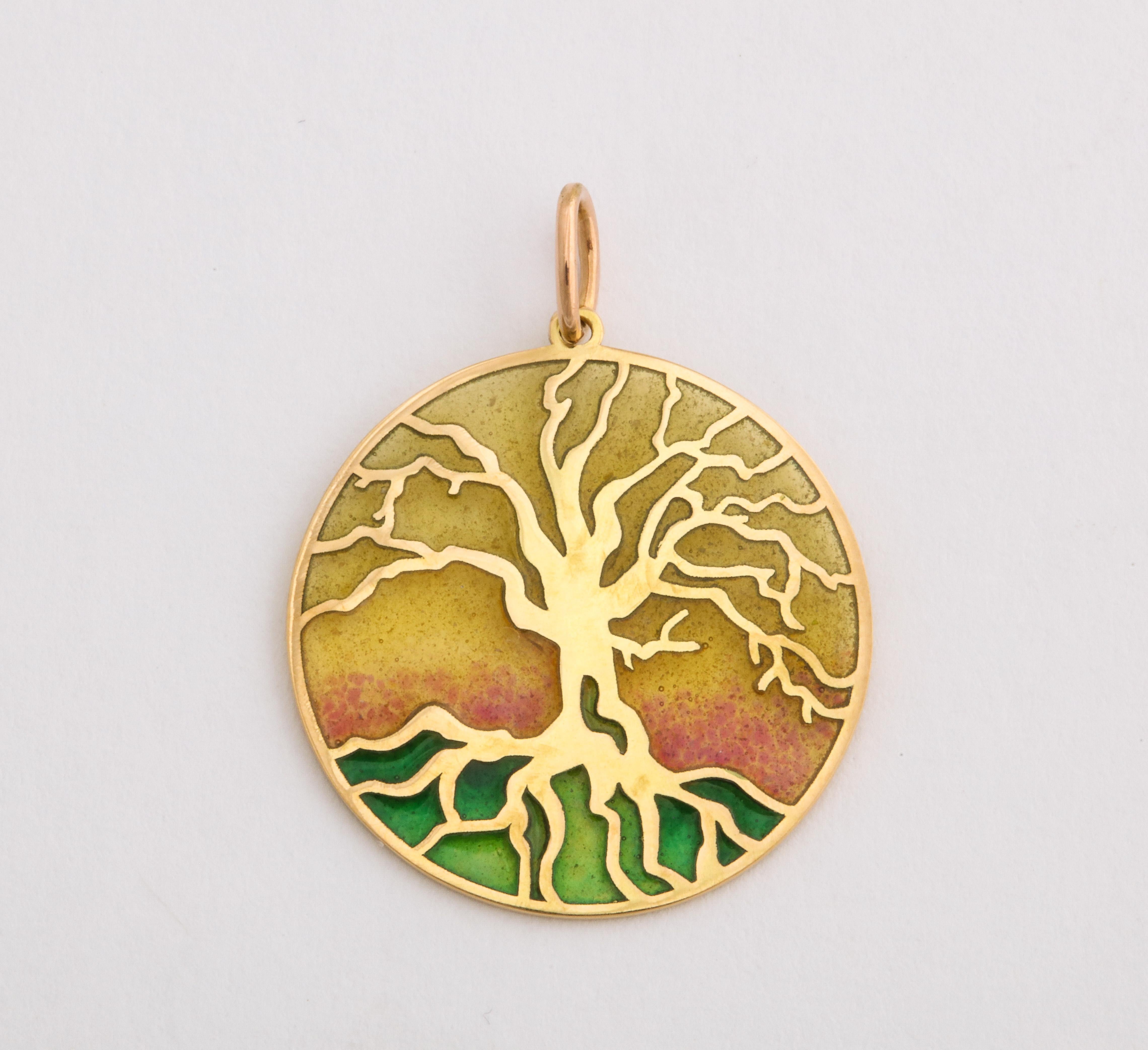 French Plique-a-jour Enameled 18k Gold Tree of Life Pendant, Paris In New Condition In St. Catharines, ON