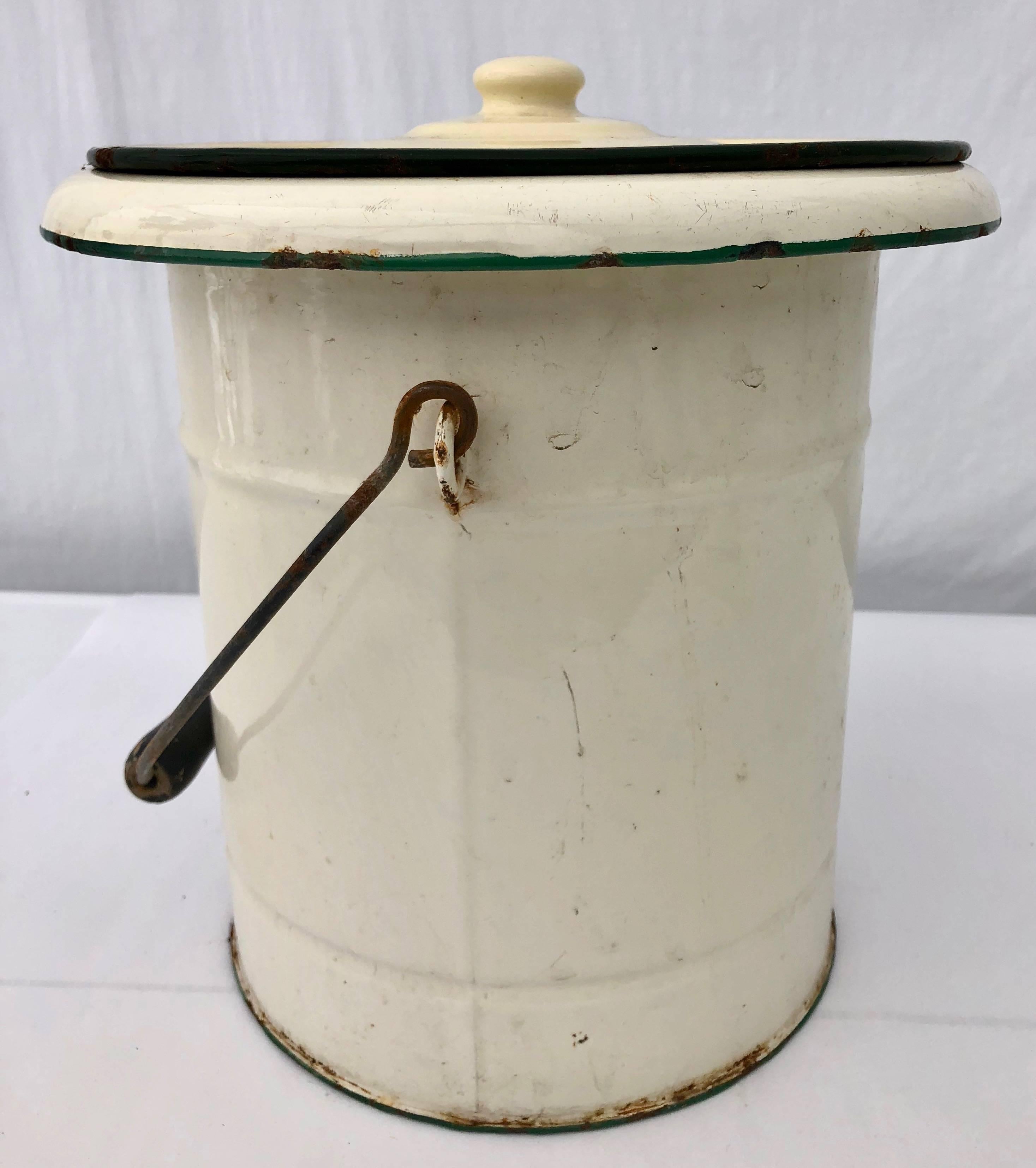 French Enamelware Large Pot and Lid, Cream with Knob Lid and Wood Handle  For Sale 1