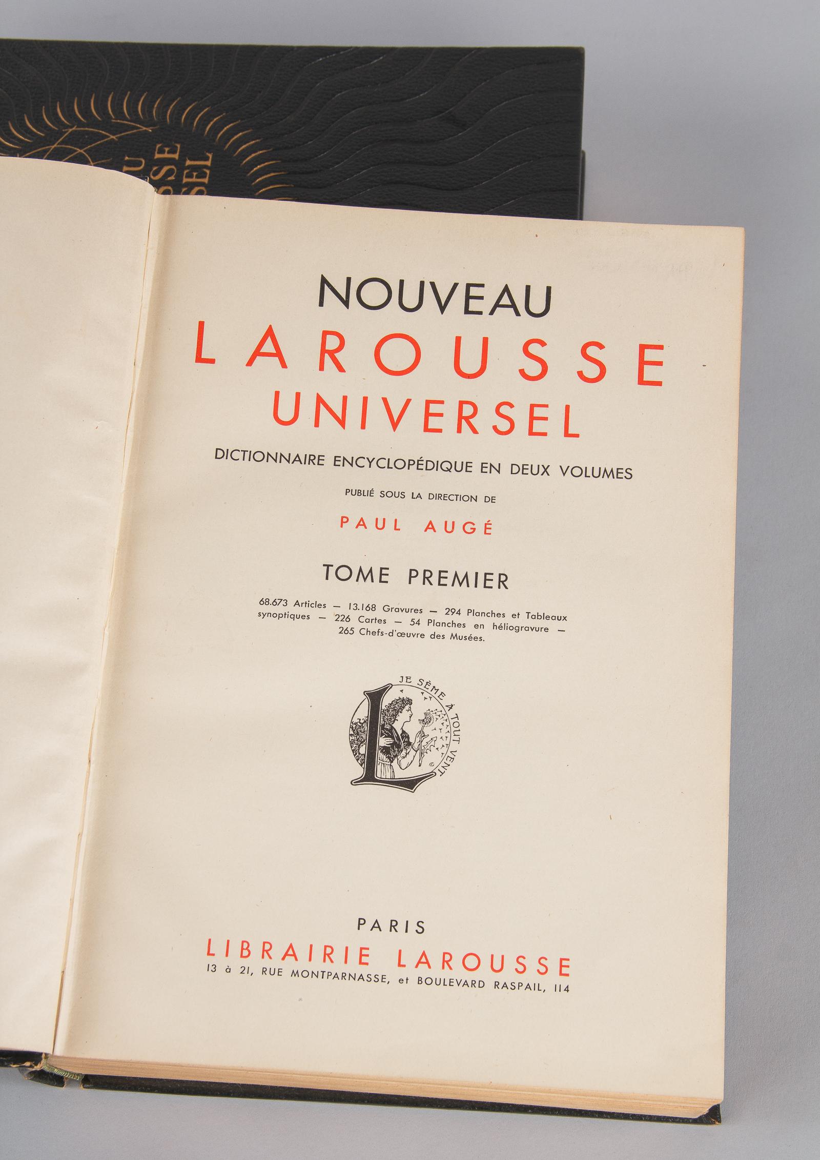 French Encyclopedia, Two Volumes Nouveau Larousse Universel, 1948 In Good Condition In Austin, TX